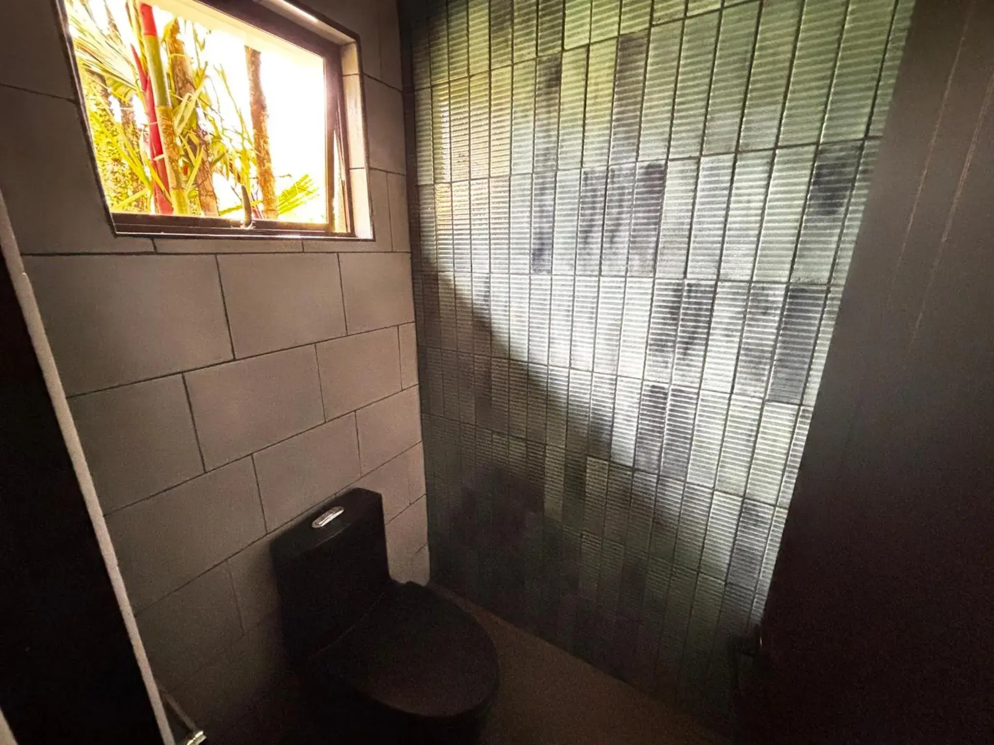 Standard King Room in Arenal Backpackers Resort Standard King Room in Arenal Backpackers Resort