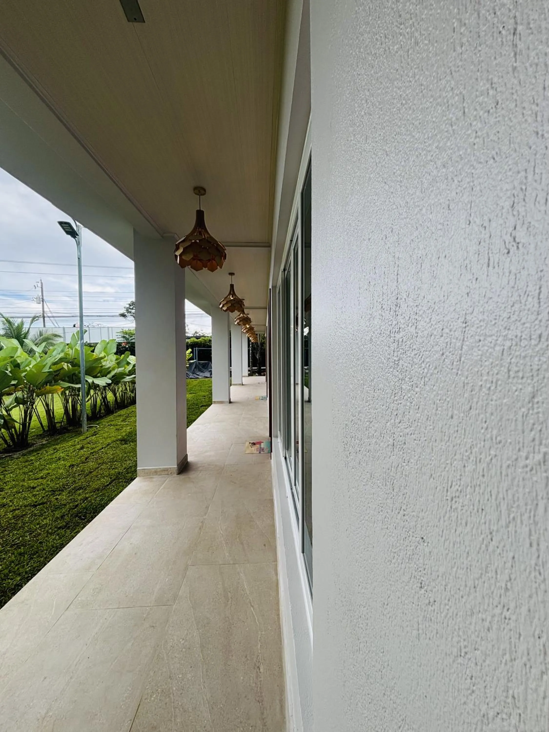 Garden view in Arenal Backpackers Resort