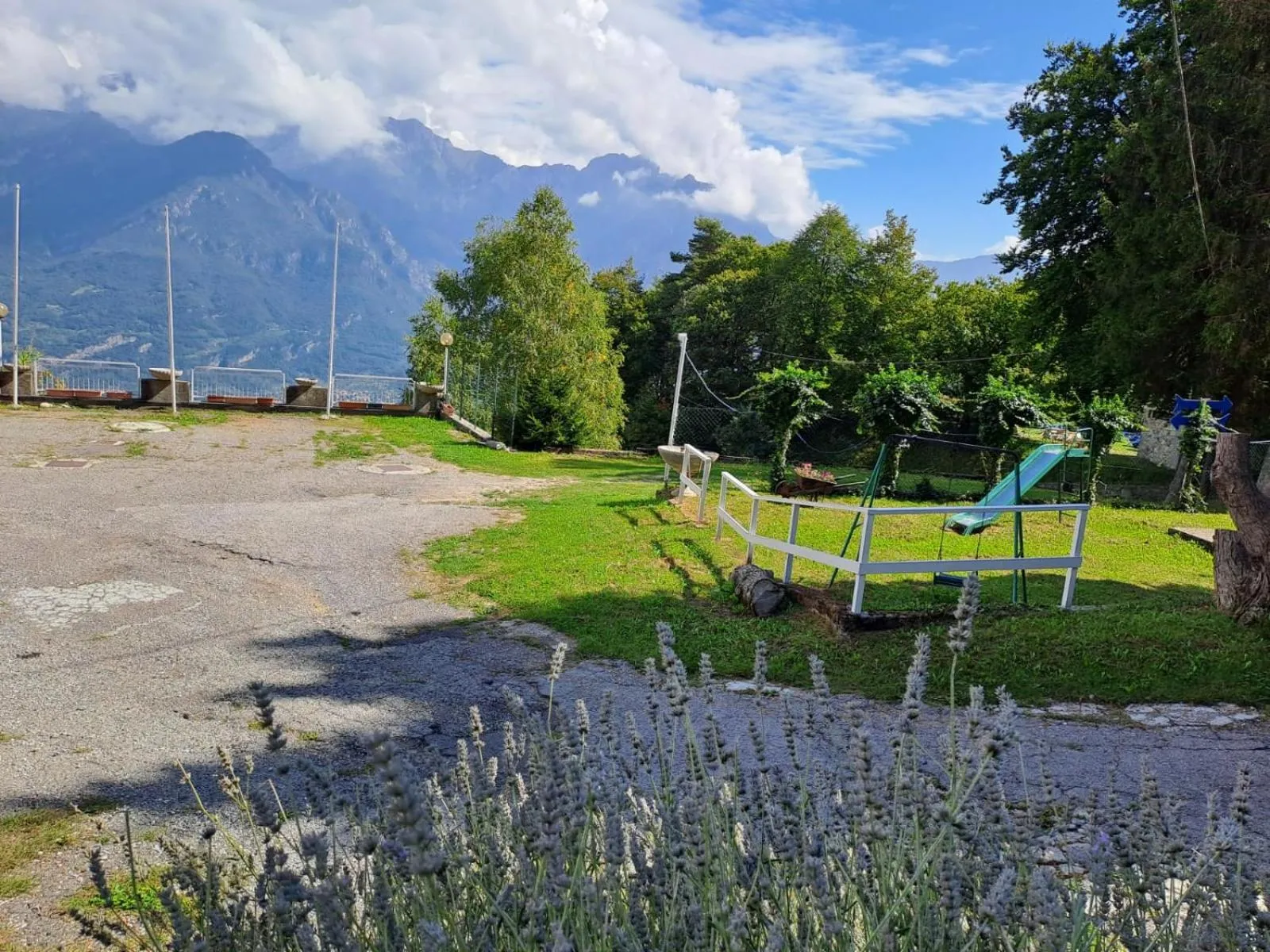 Children play ground in Bed & Breakfast Bellagio