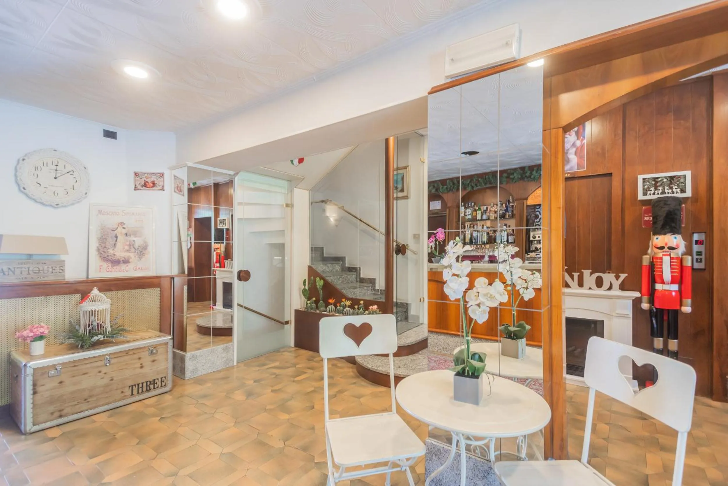 Lobby or reception in B&B VISTA LAGO