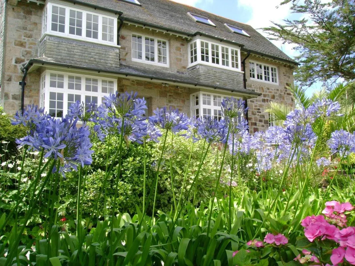 Garden in Penquite Holiday Accommodation