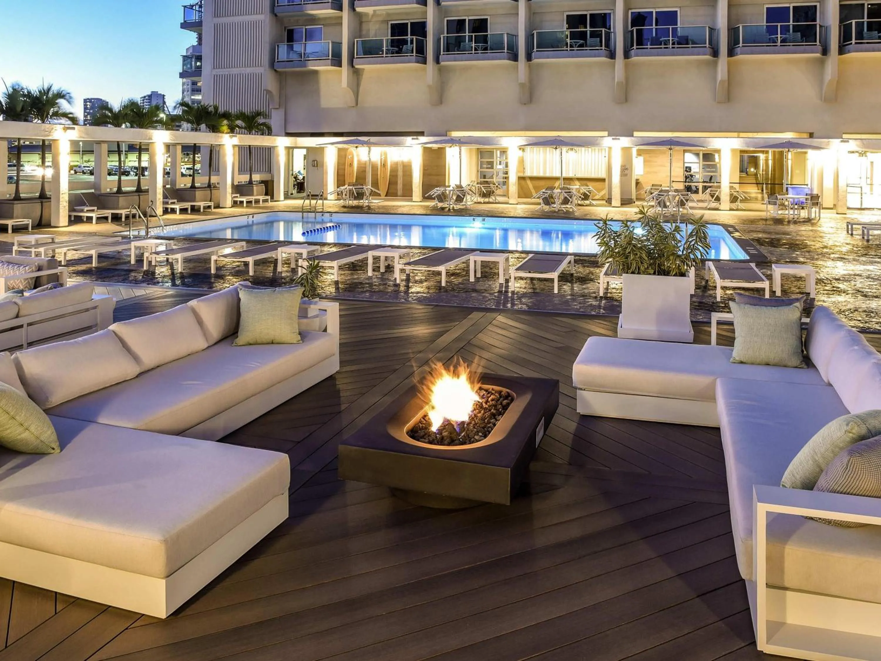 Pool view in Ala Moana Honolulu by Mantra