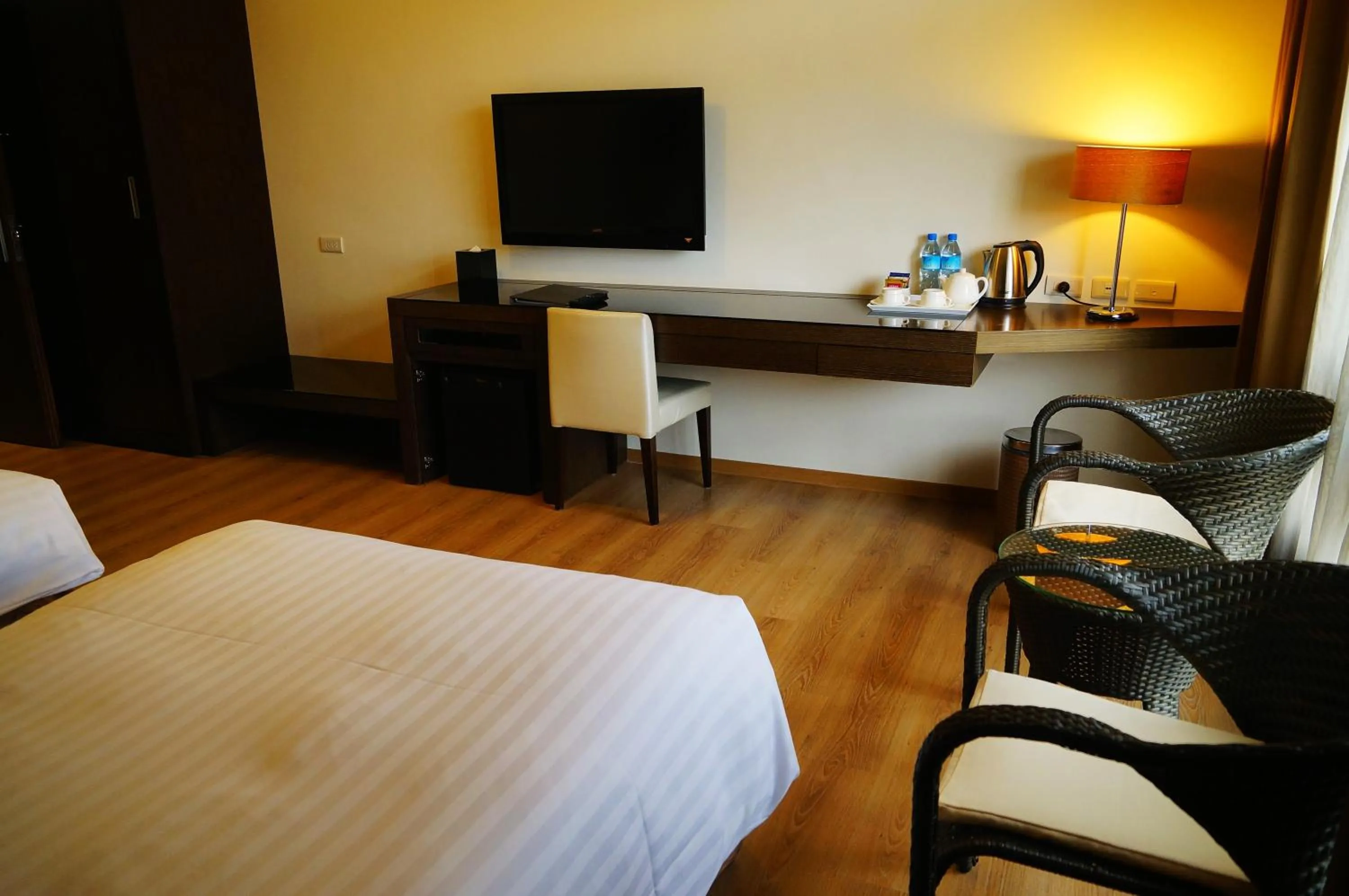 Bedroom, Bed in LeaLea Garden Hotels - Moon Lake