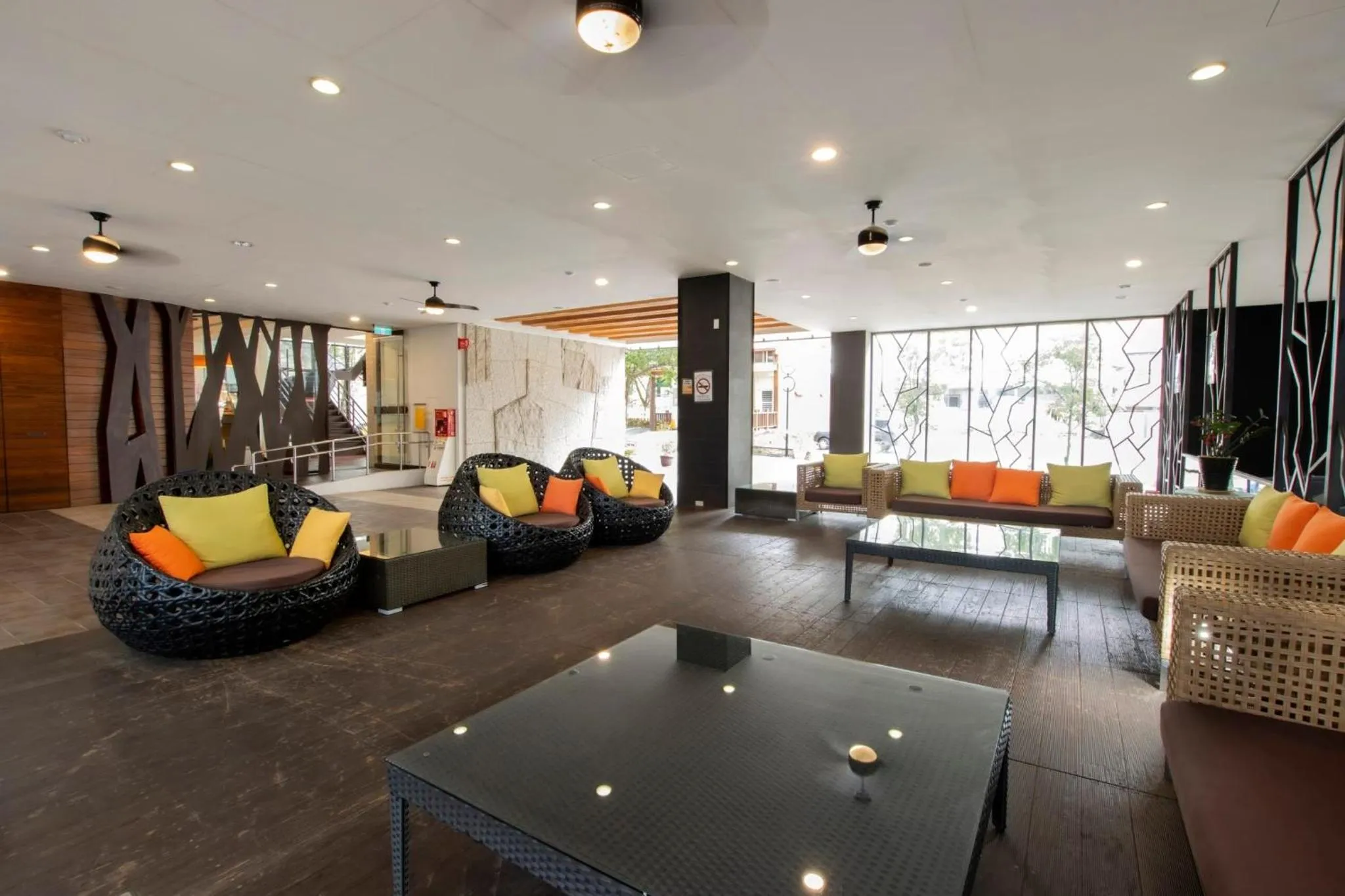 Lounge or bar in LeaLea Garden Hotels - Moon Lake