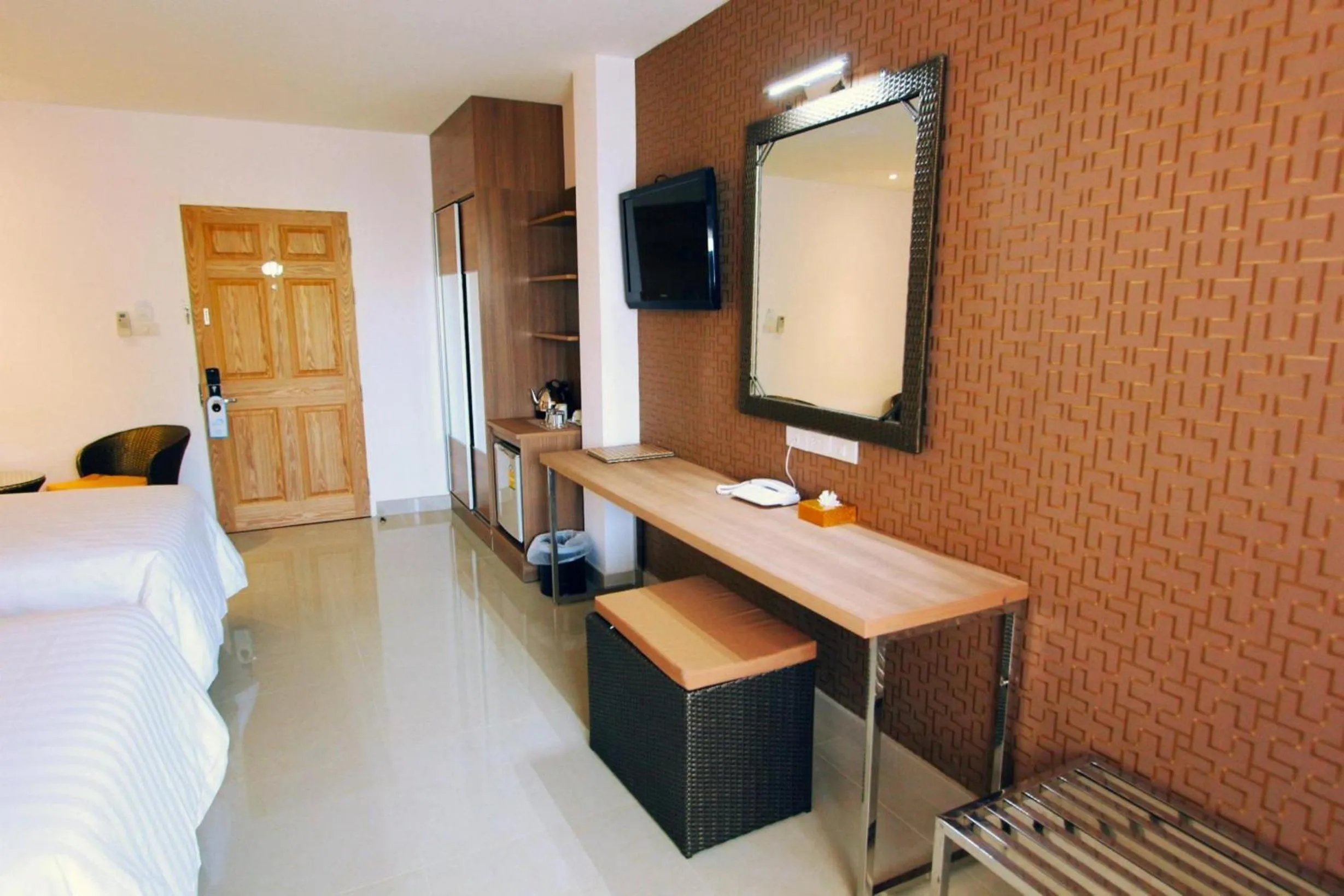 TV and multimedia, Bed in Roseate Chiang Mai