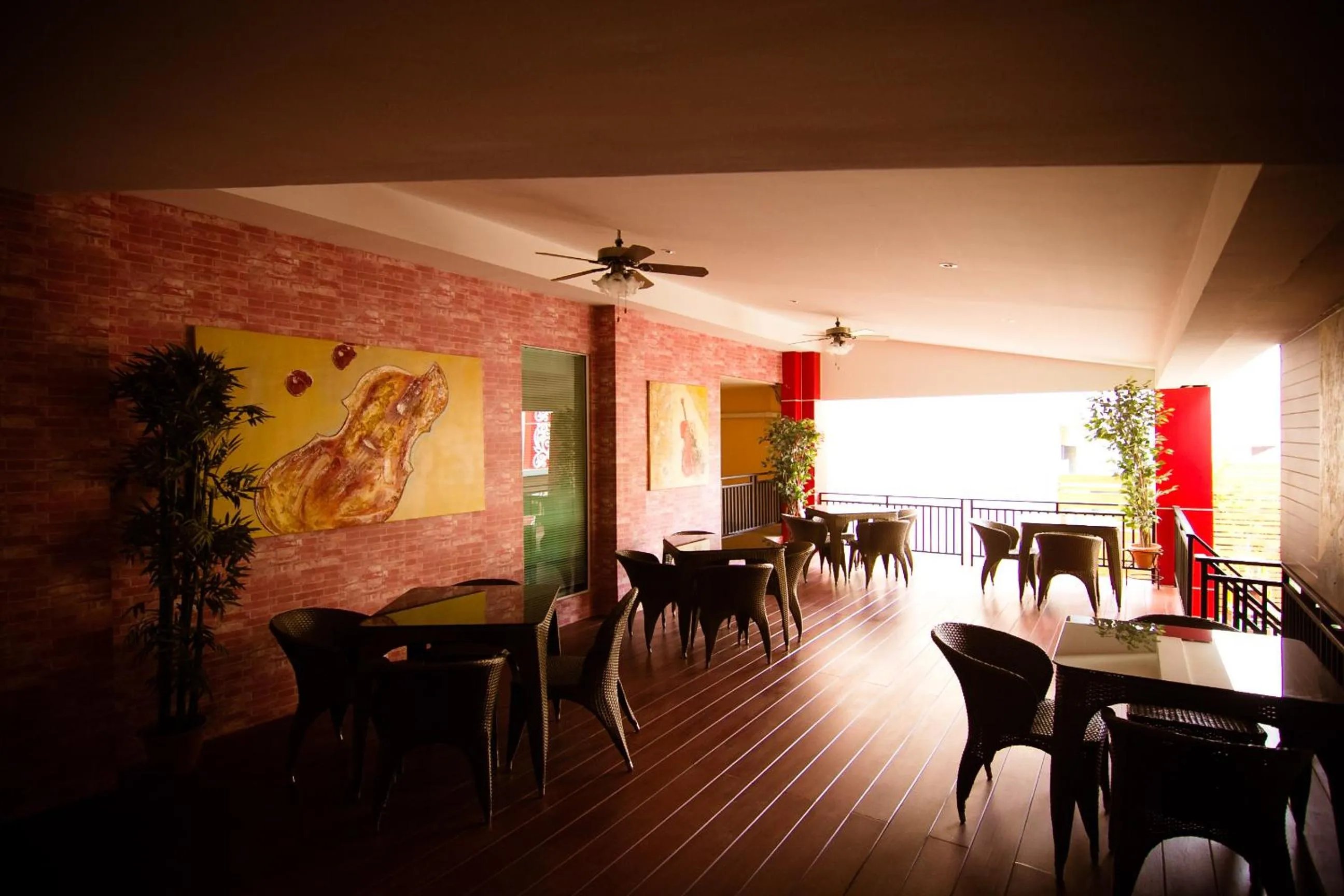 Restaurant/places to eat in Roseate Chiang Mai