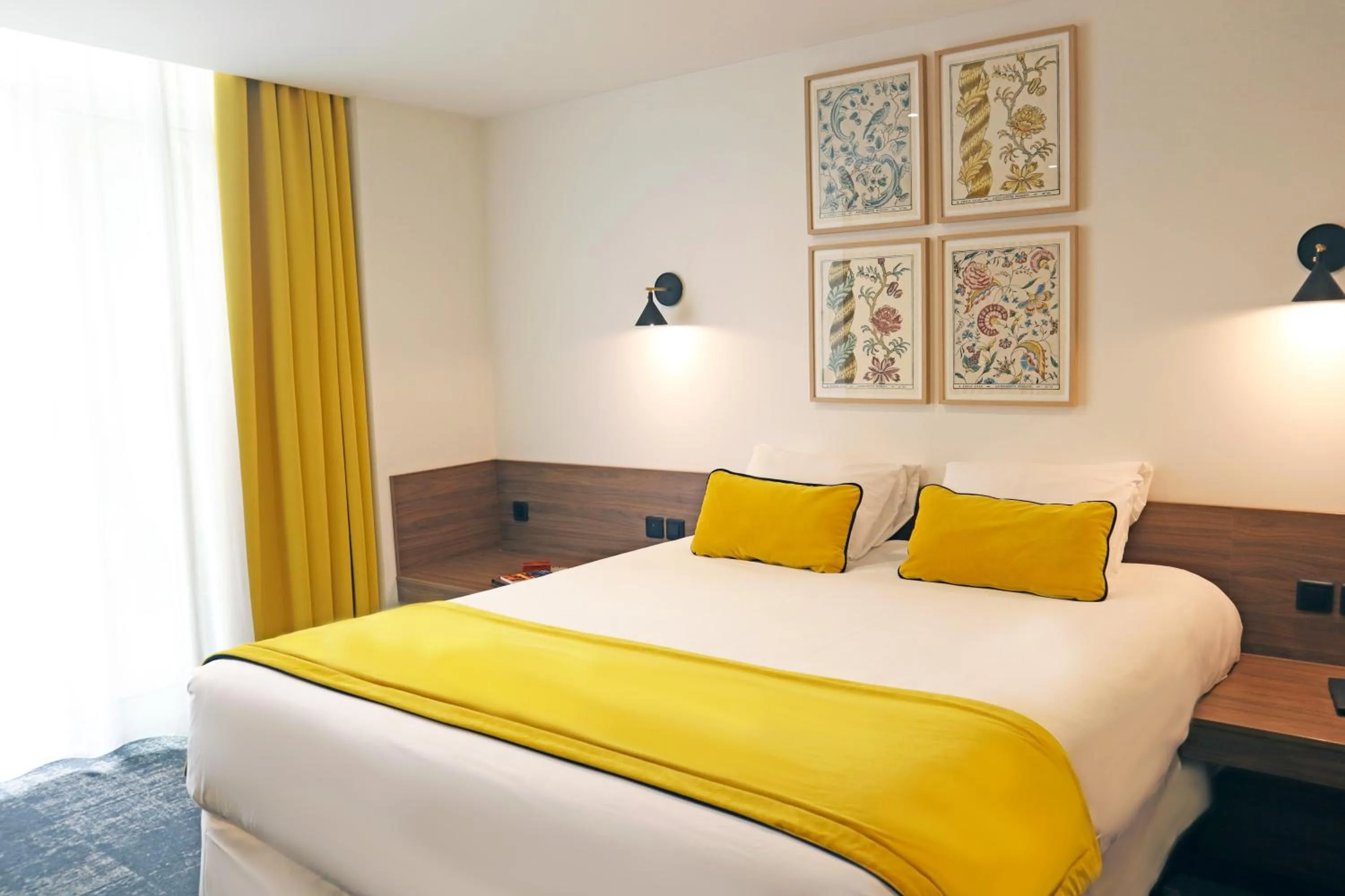 Family, Bed in Timhotel Le Louvre