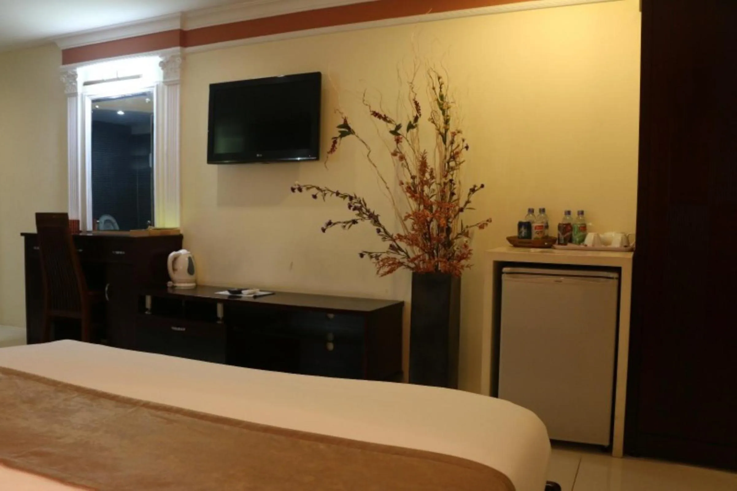 TV and multimedia in You Eng Hotel