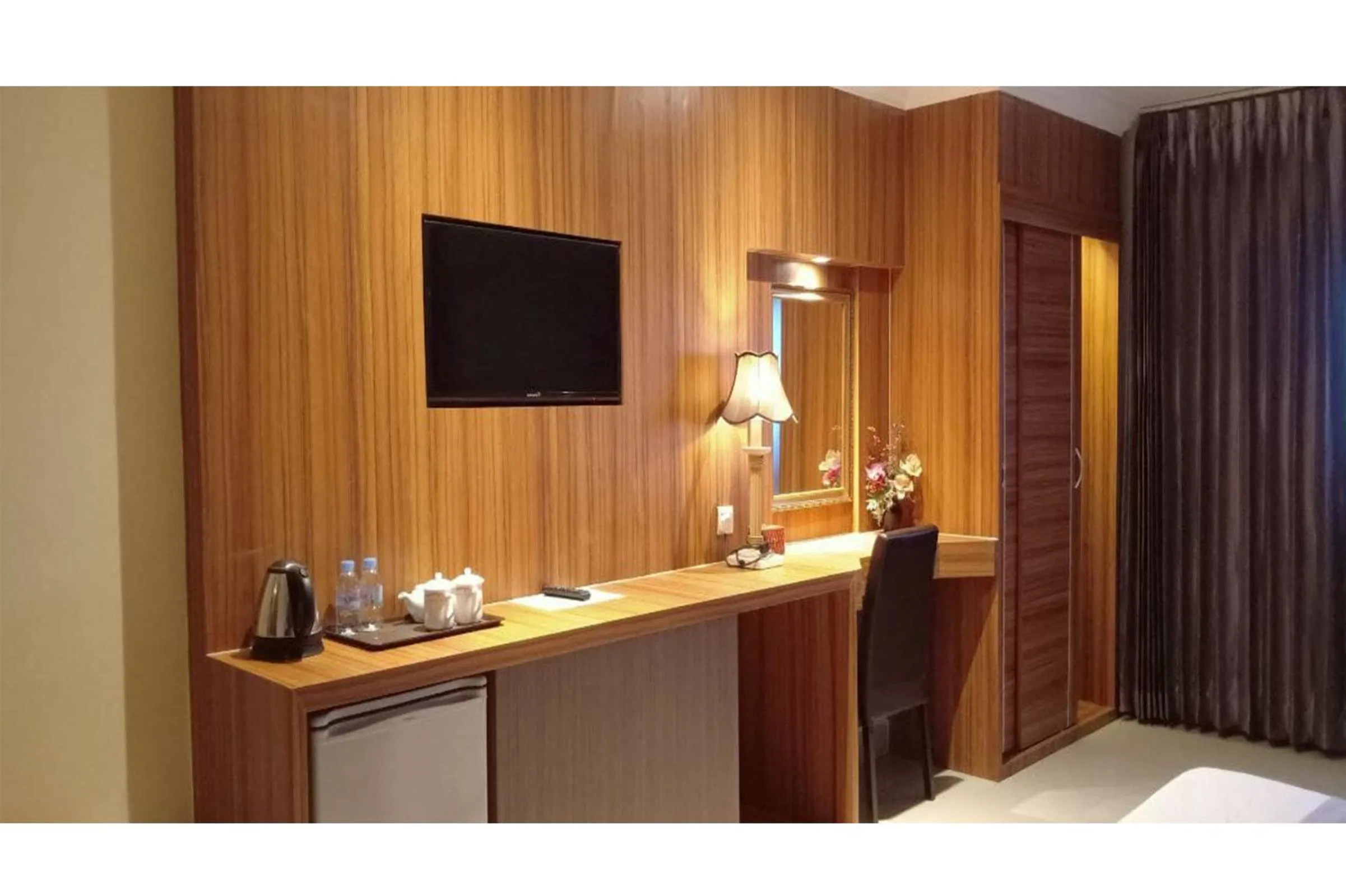 TV and multimedia in You Eng Hotel