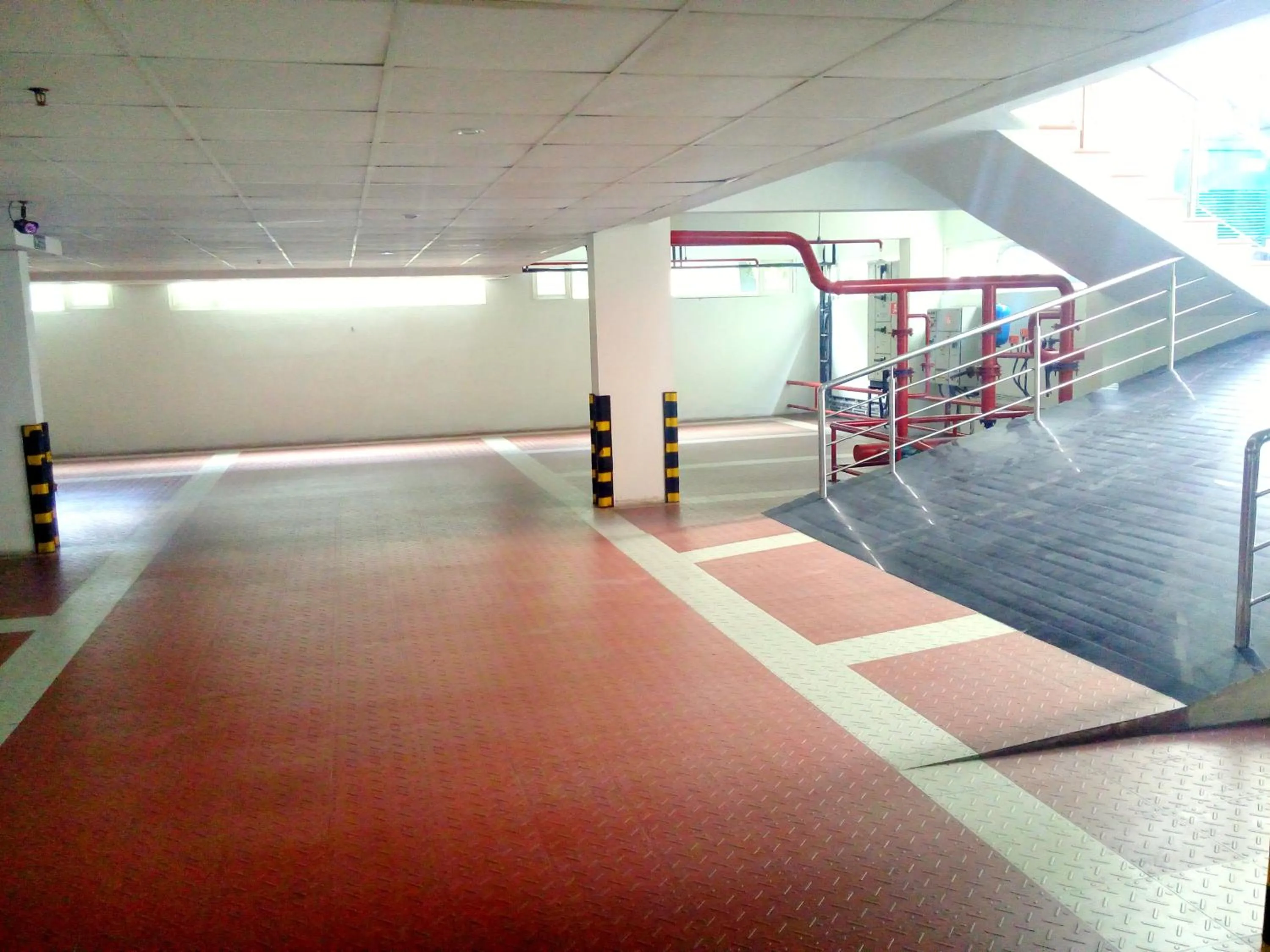 Area and facilities in Cochin Palace