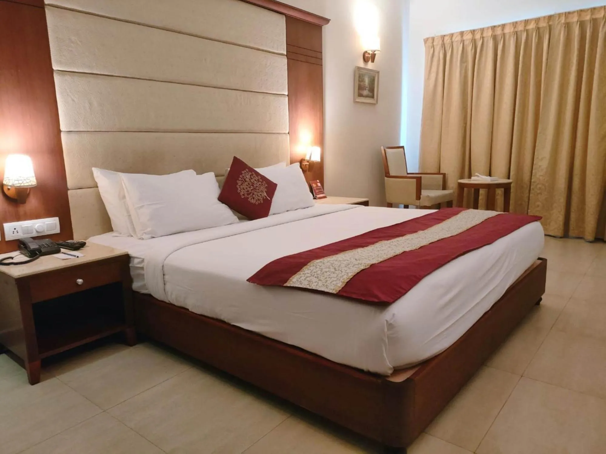 Bedroom, Bed in Cochin Palace