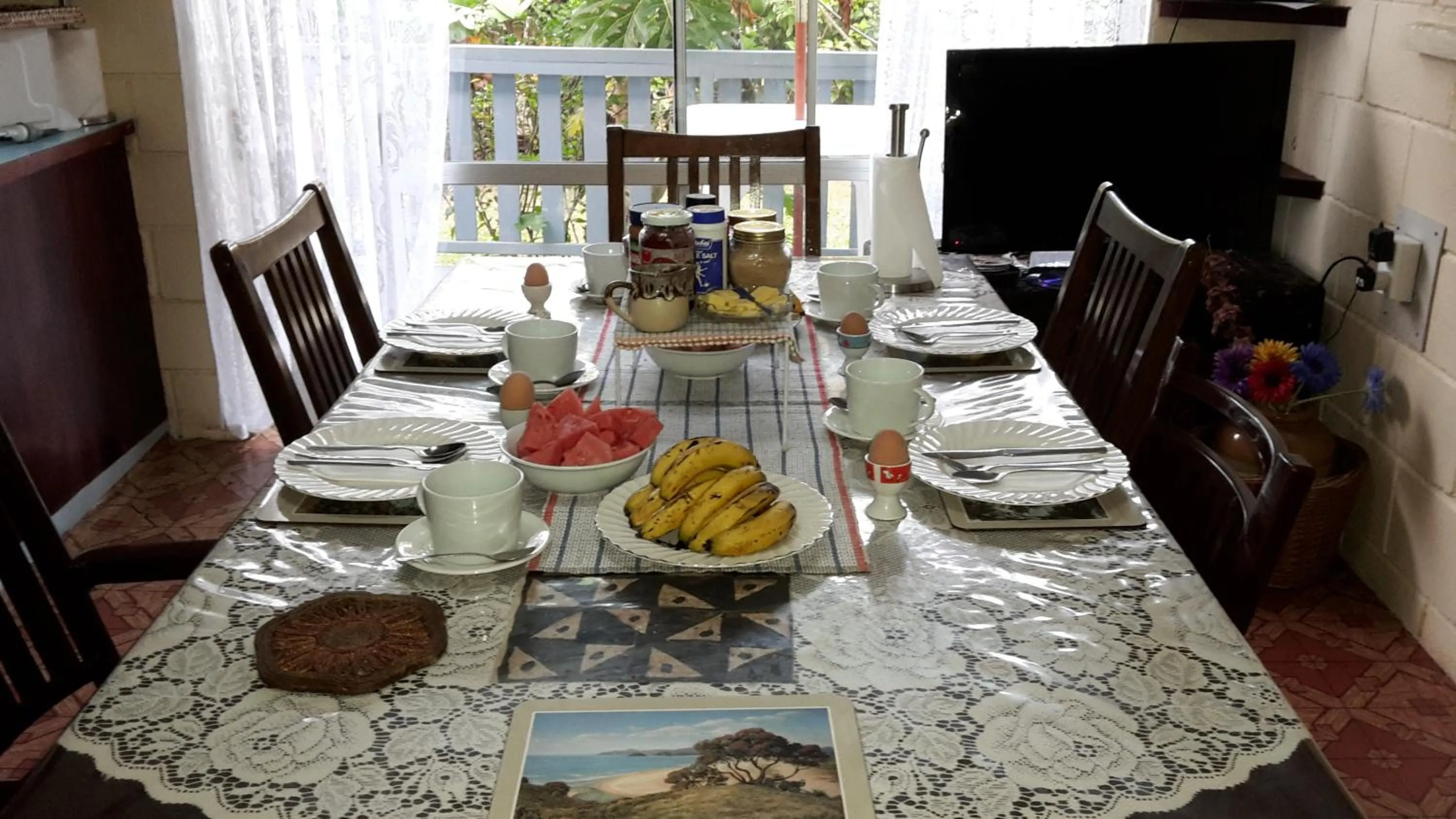 Continental breakfast in Dayspring Lodge
