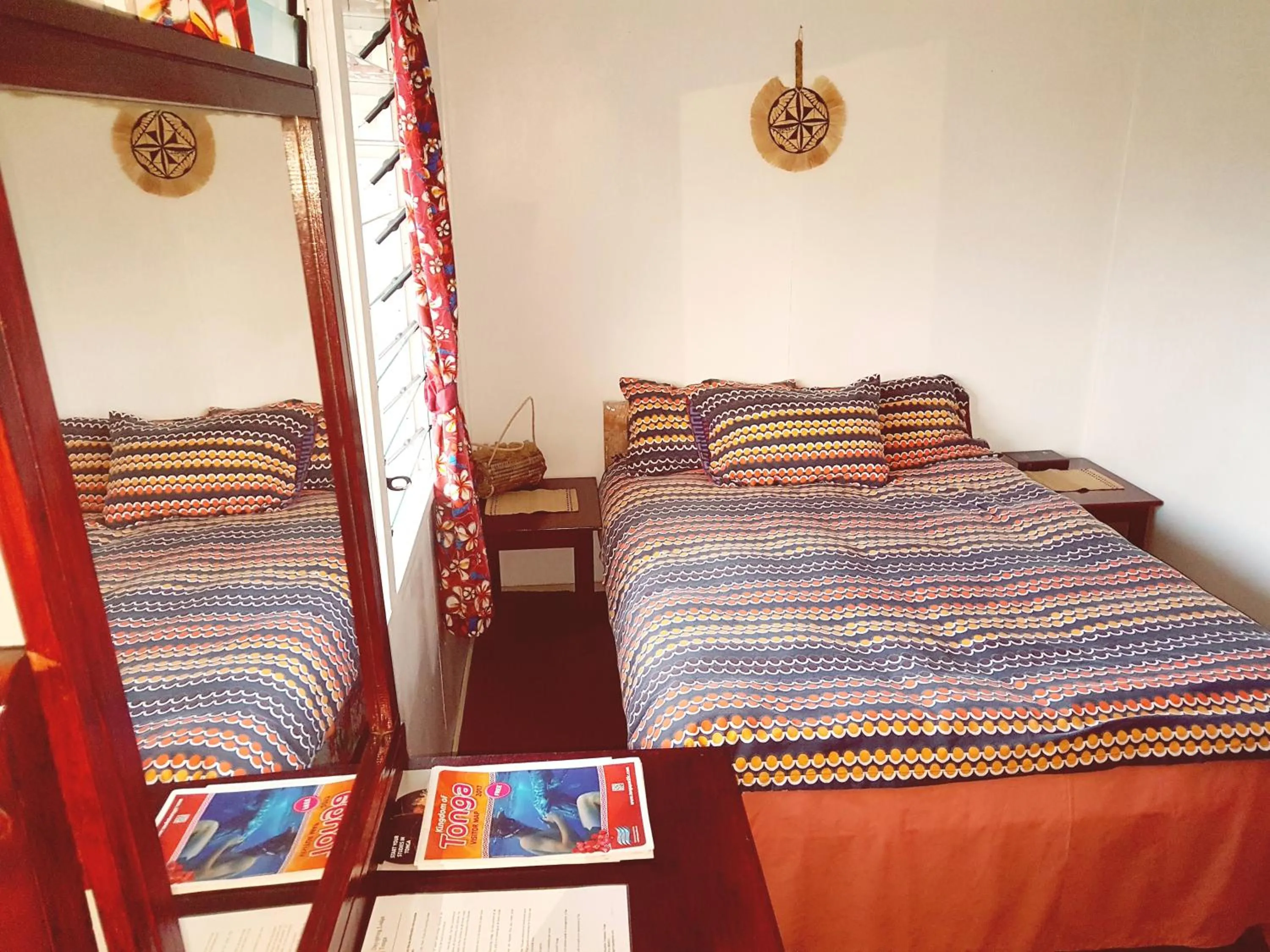Photo of the whole room, Bed in Dayspring Lodge