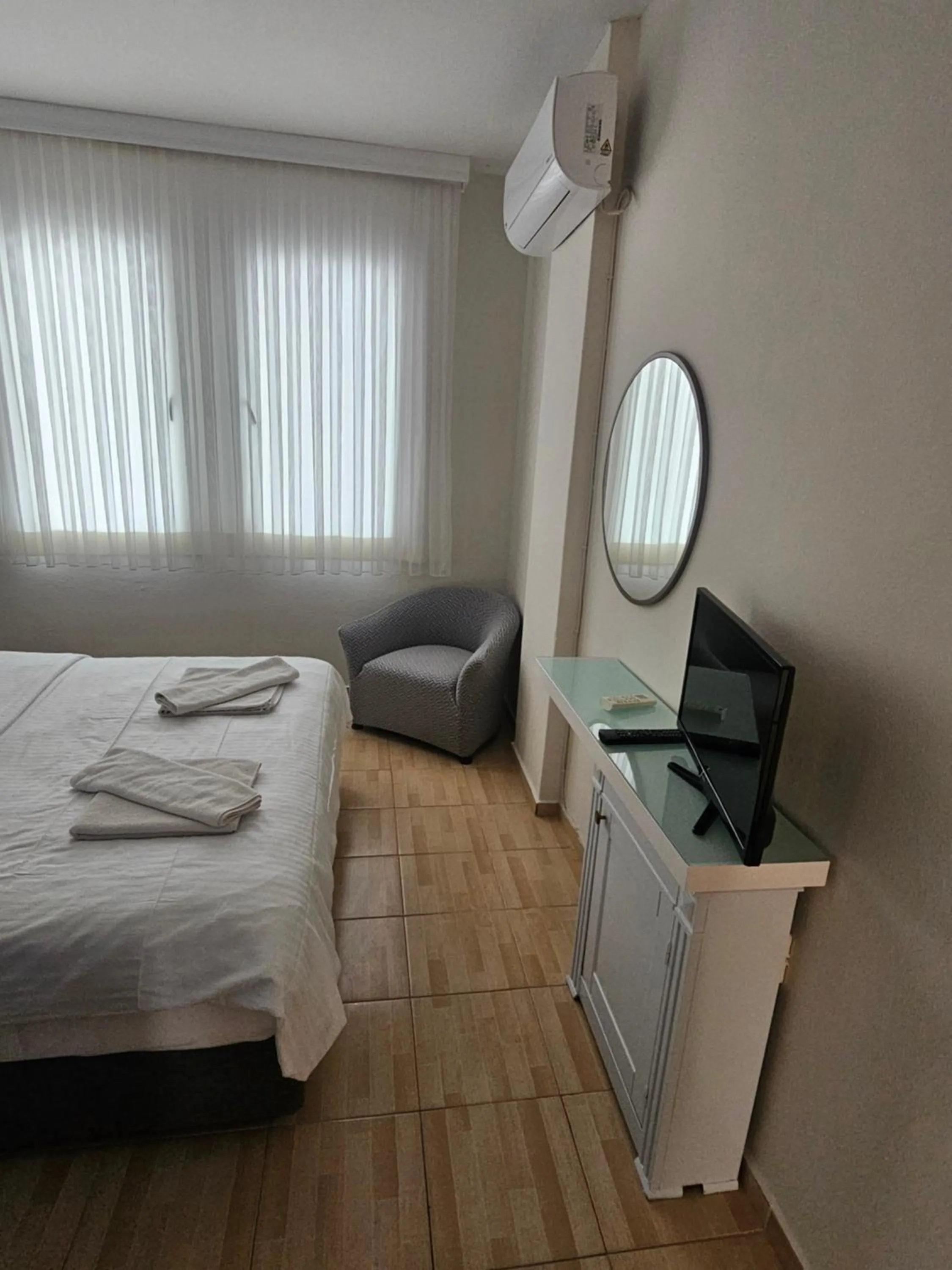 Bedroom, Bed in Cicek Apart Hotel