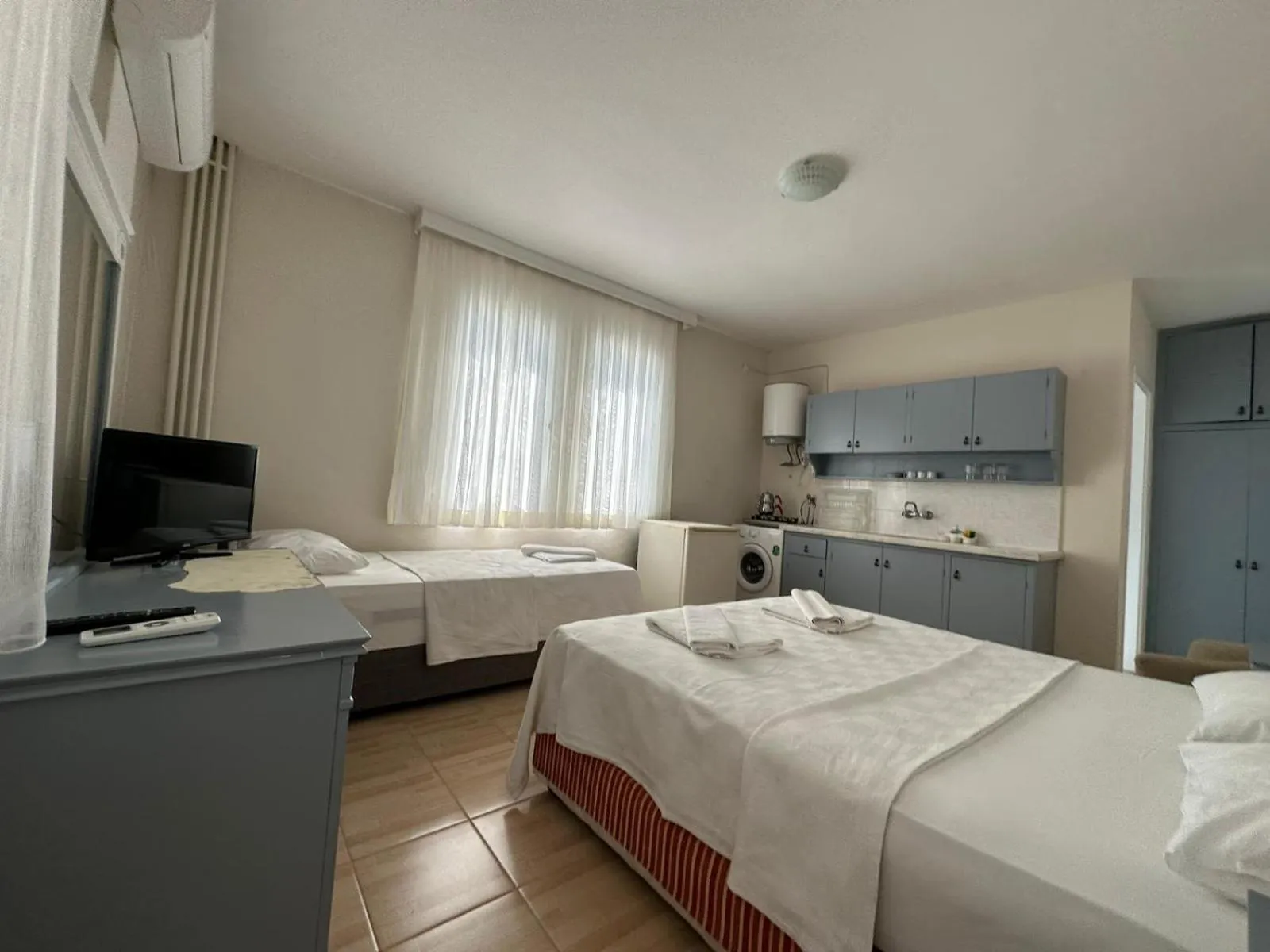 Bed in Cicek Apart Hotel