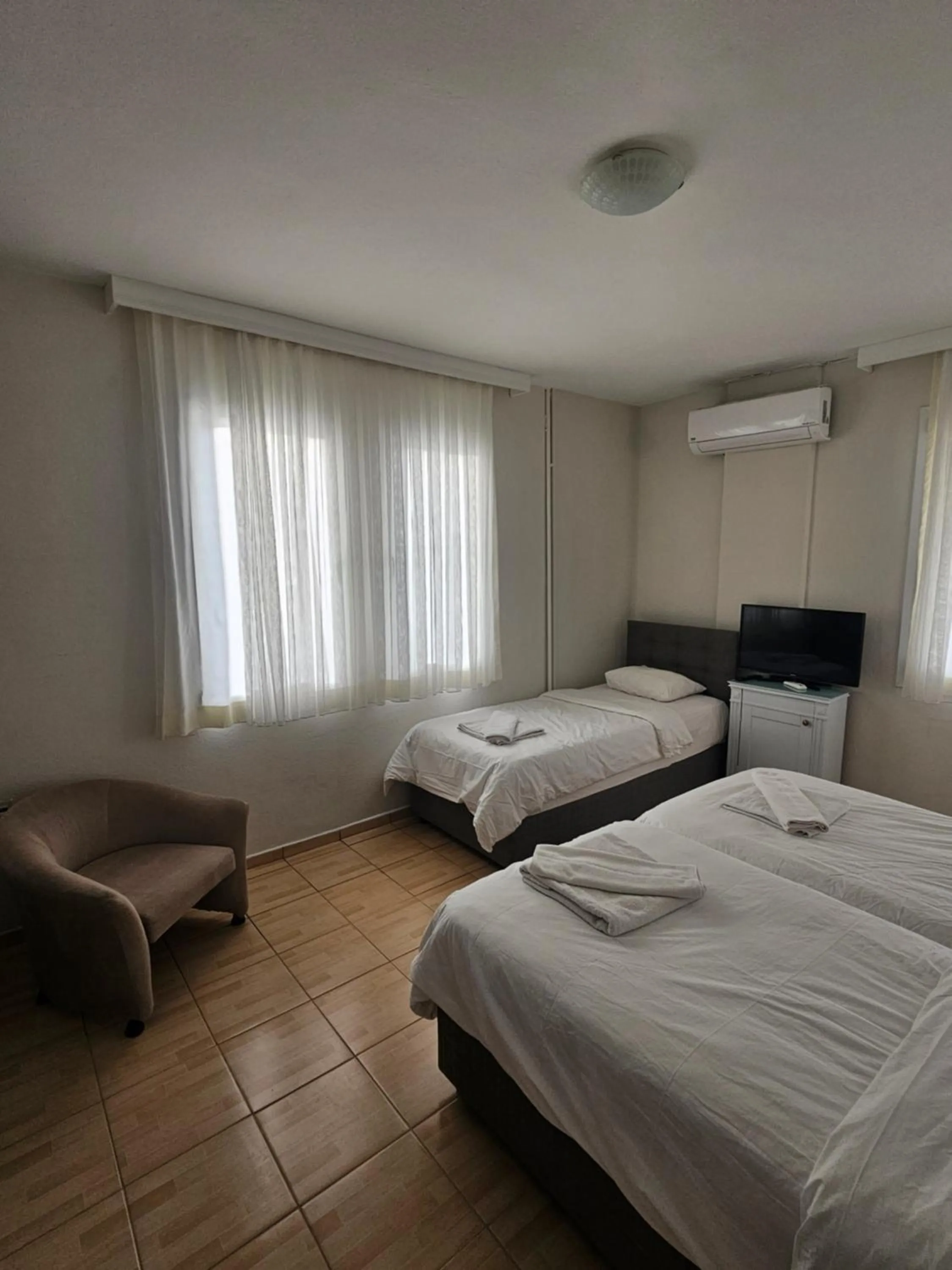 Bed in Cicek Apart Hotel