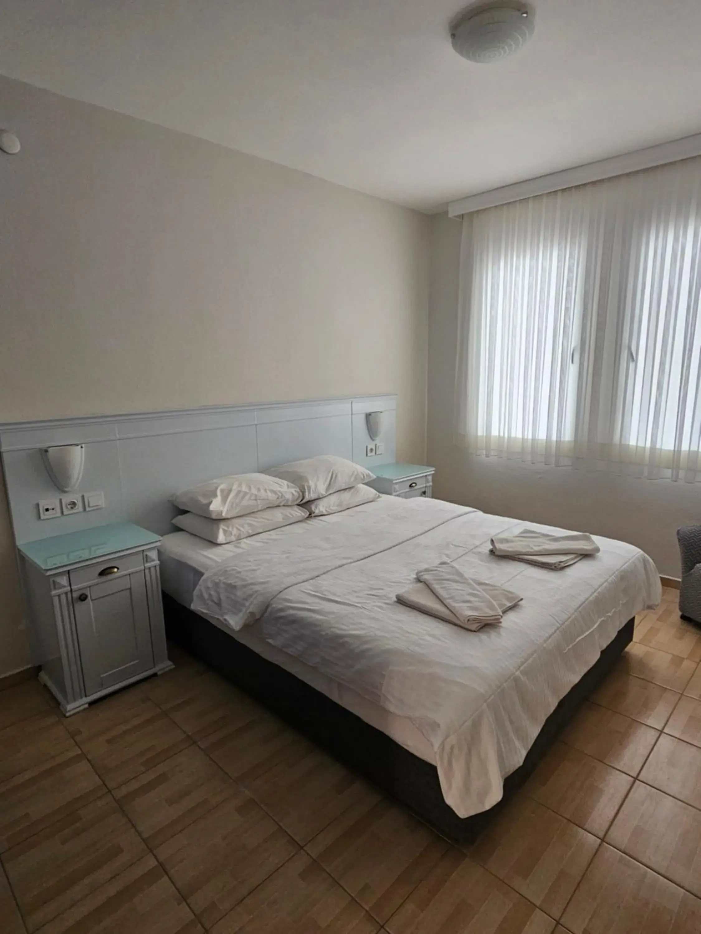 Triple Room with Balcony - Annex in Cicek Apart Hotel Triple Room with Balcony - Annex in Cicek Apart Hotel