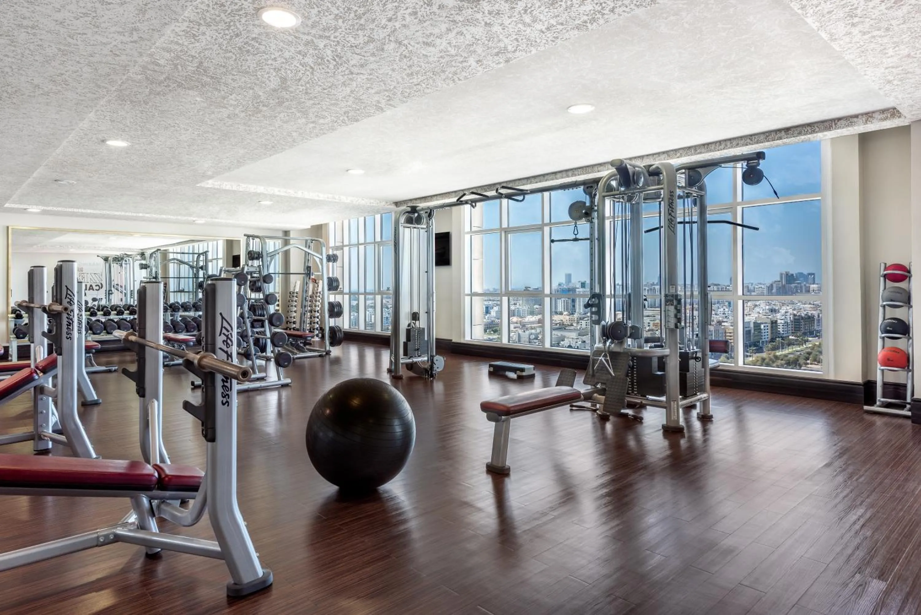 Fitness centre/facilities in Dusit Thani Abu Dhabi