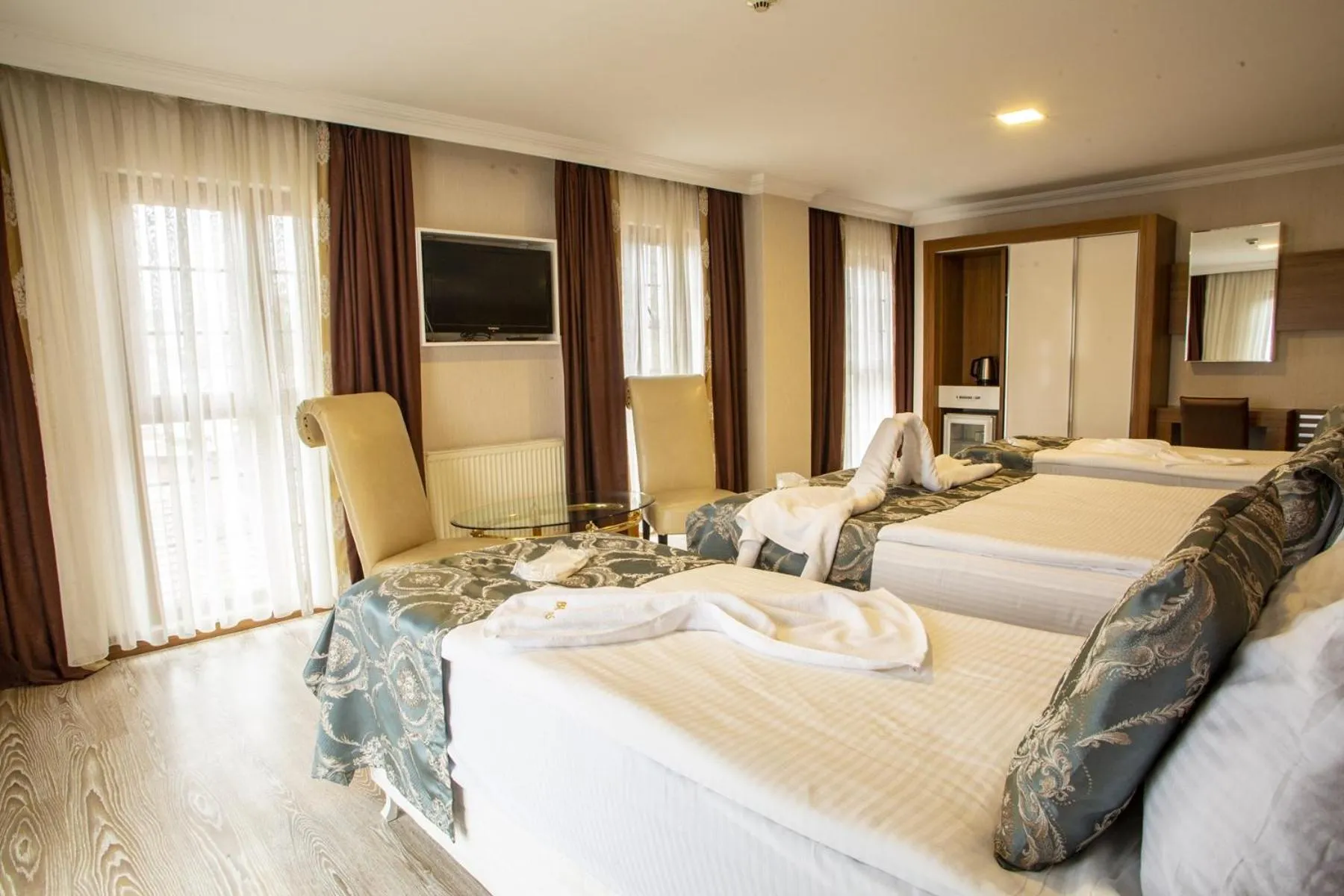 Bed in Bursa Palas Hotel