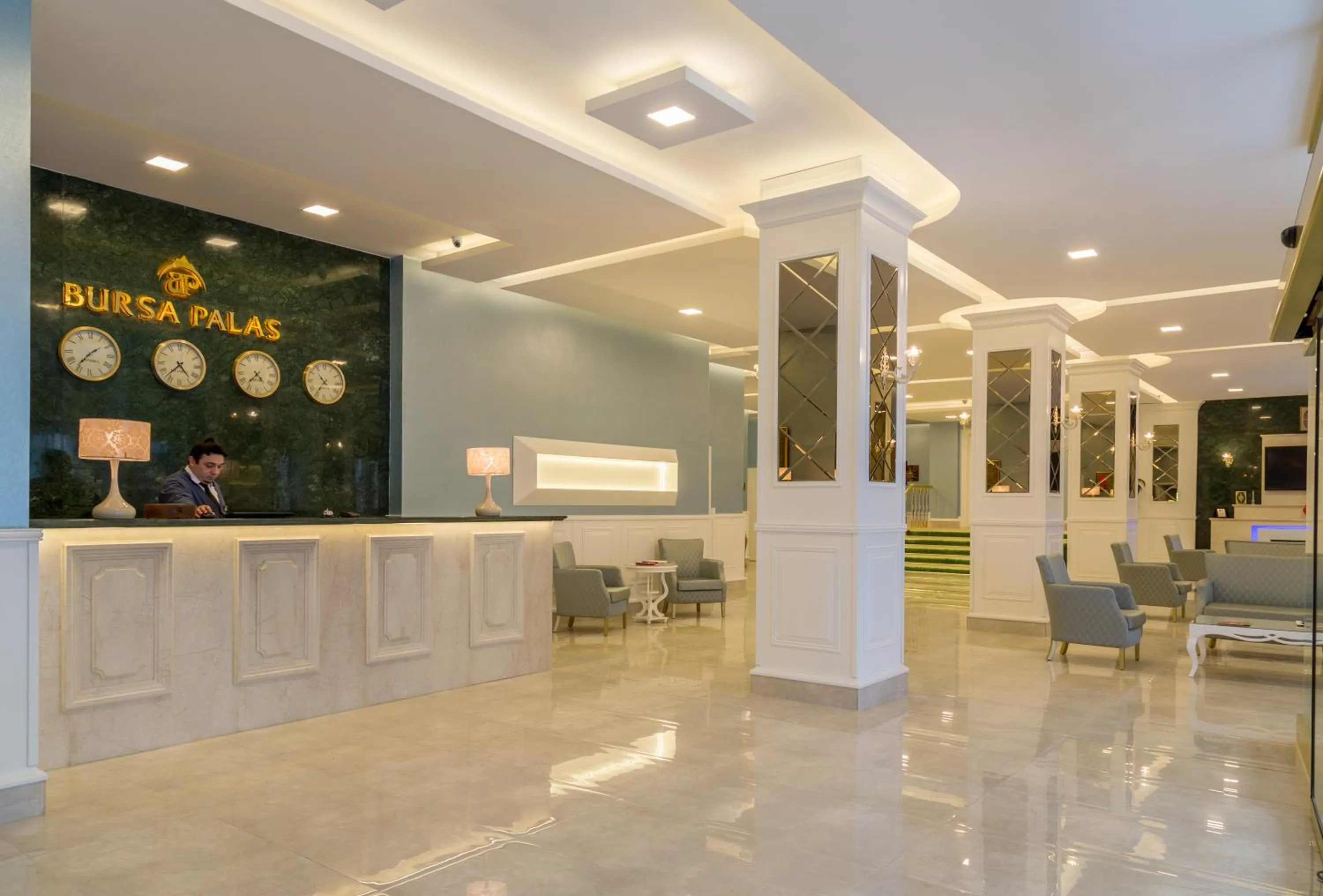 Lobby or reception in Bursa Palas Hotel