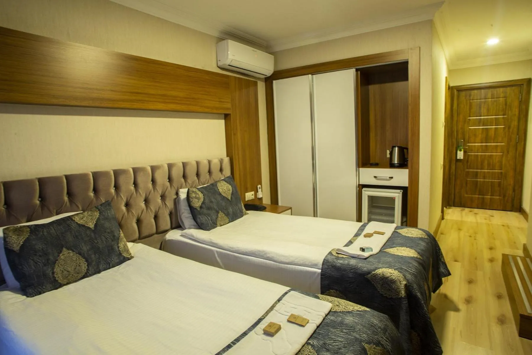 Bed in Bursa Palas Hotel