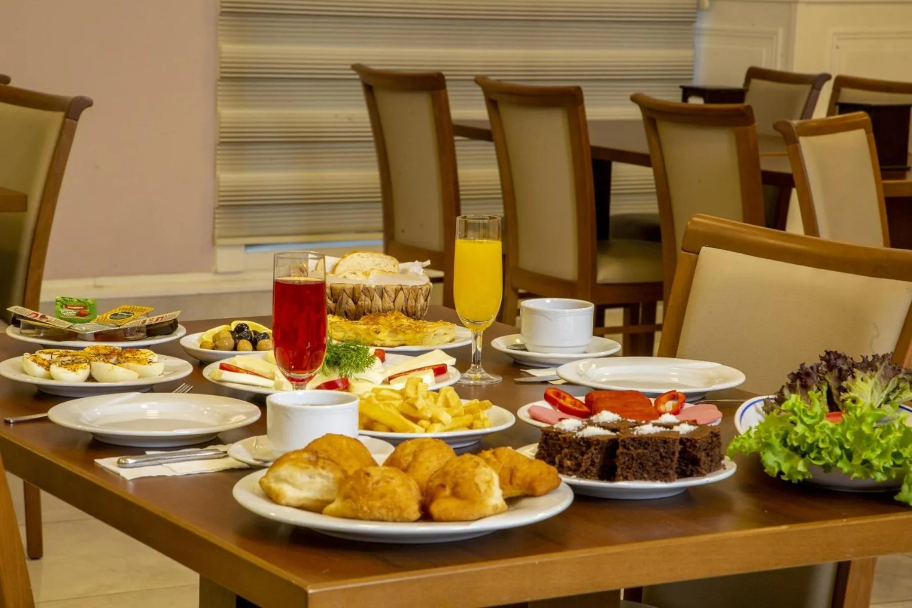 Restaurant/places to eat in Bursa Palas Hotel