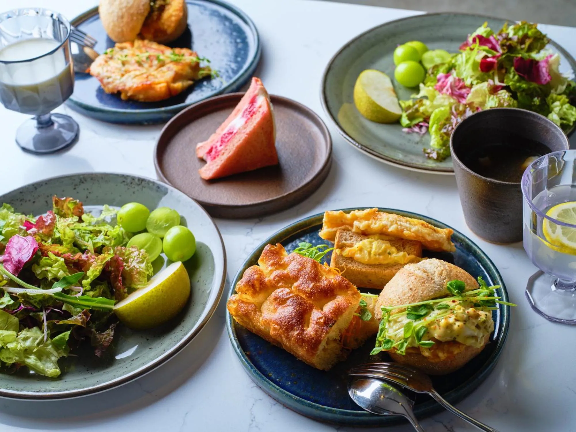 Restaurant/places to eat in The Lively Osaka Honmachi