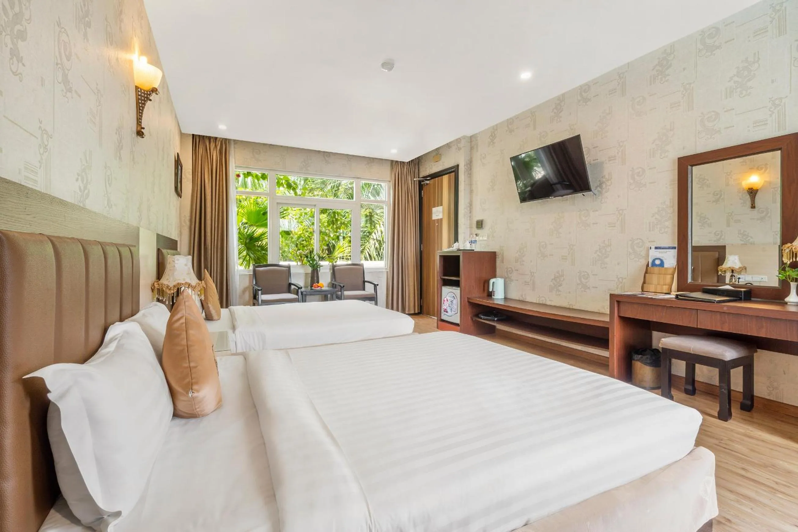 Bedroom, Bed in Eden Plaza Da Nang Hotel