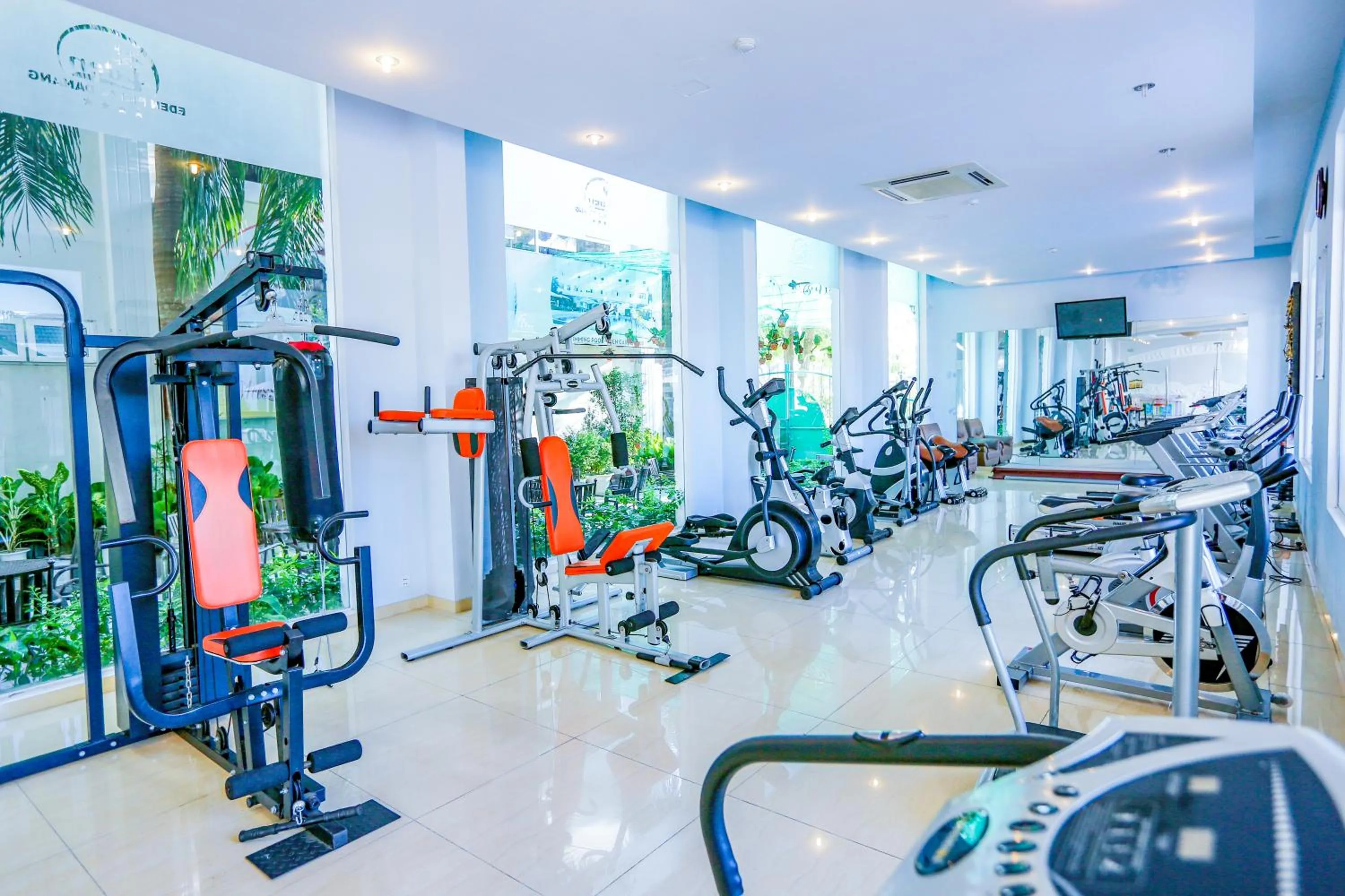 Fitness centre/facilities in Eden Plaza Da Nang Hotel
