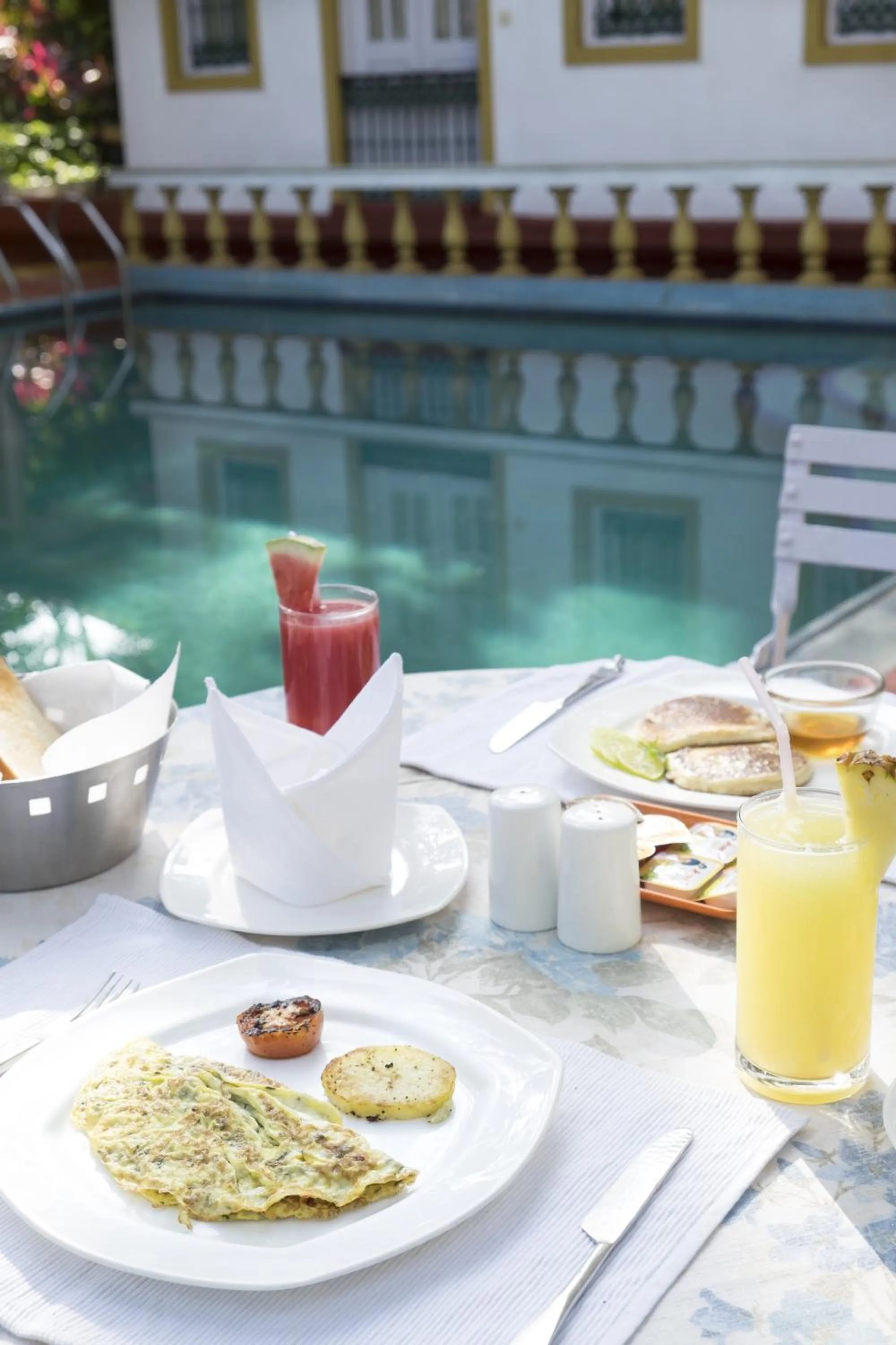 Swimming pool in Casa Anjuna