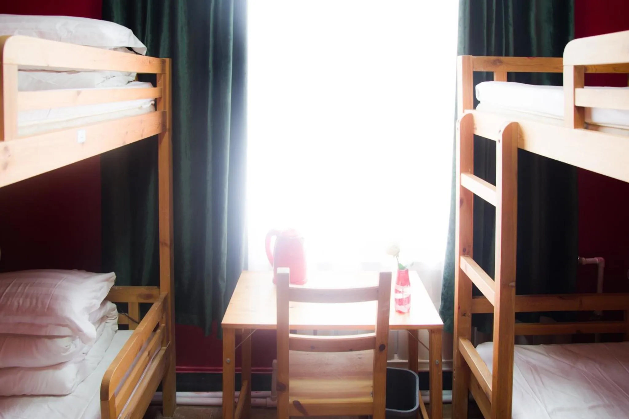 Photo of the whole room, Bed in 大连天天国际青年旅社