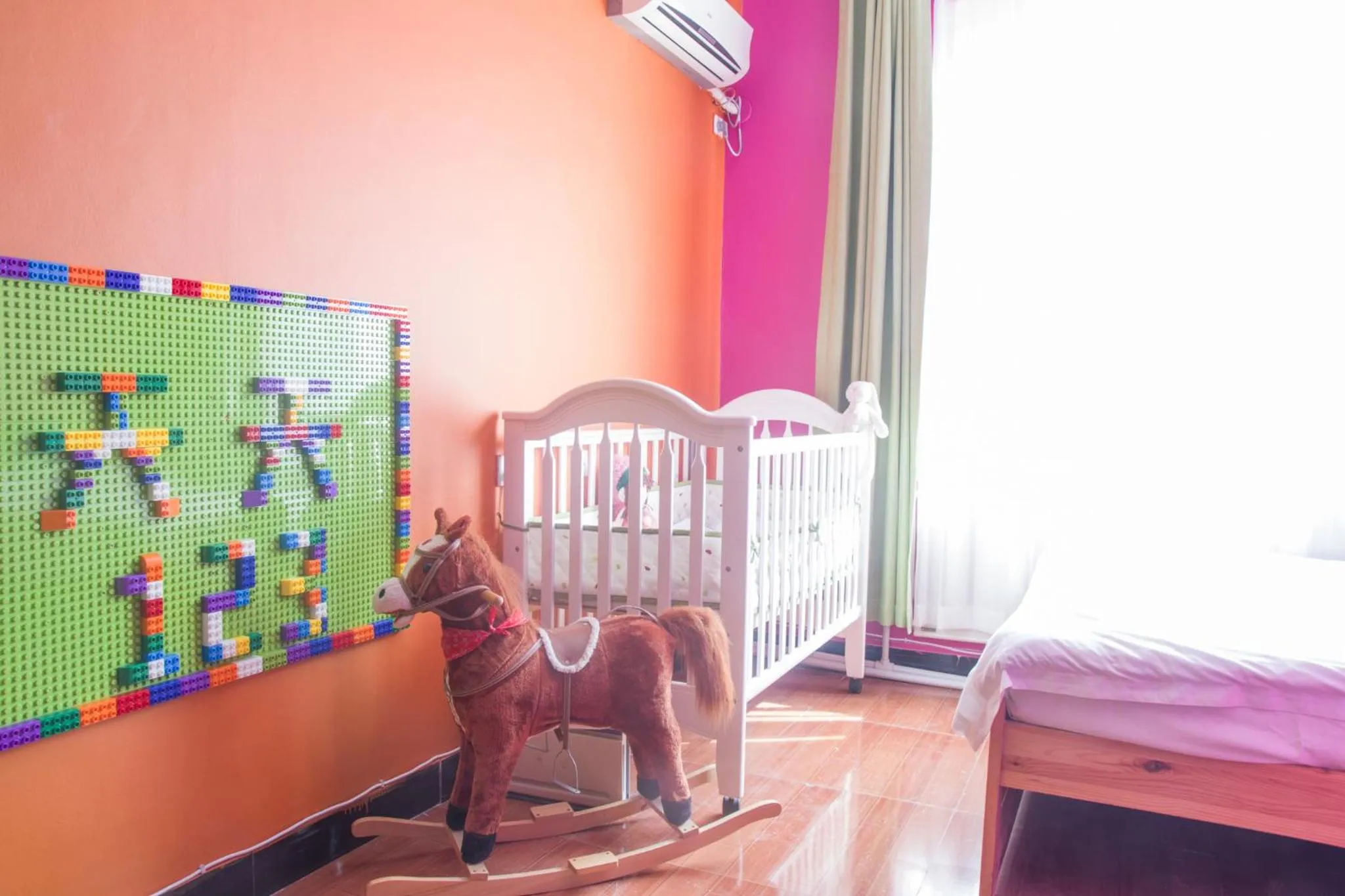 Photo of the whole room, Bed in 大连天天国际青年旅社