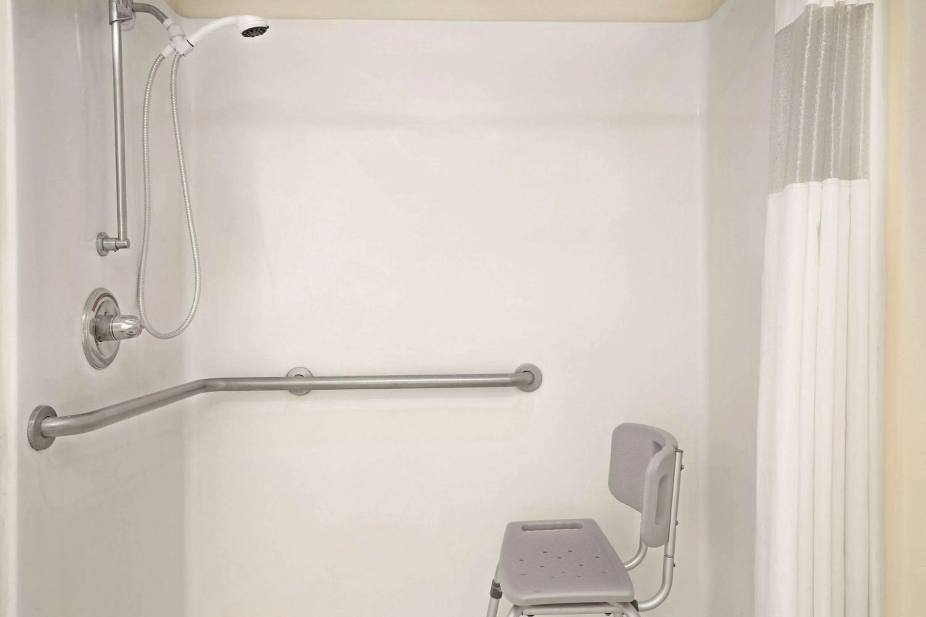 Photo of the whole room in Days Inn by Wyndham Hammond