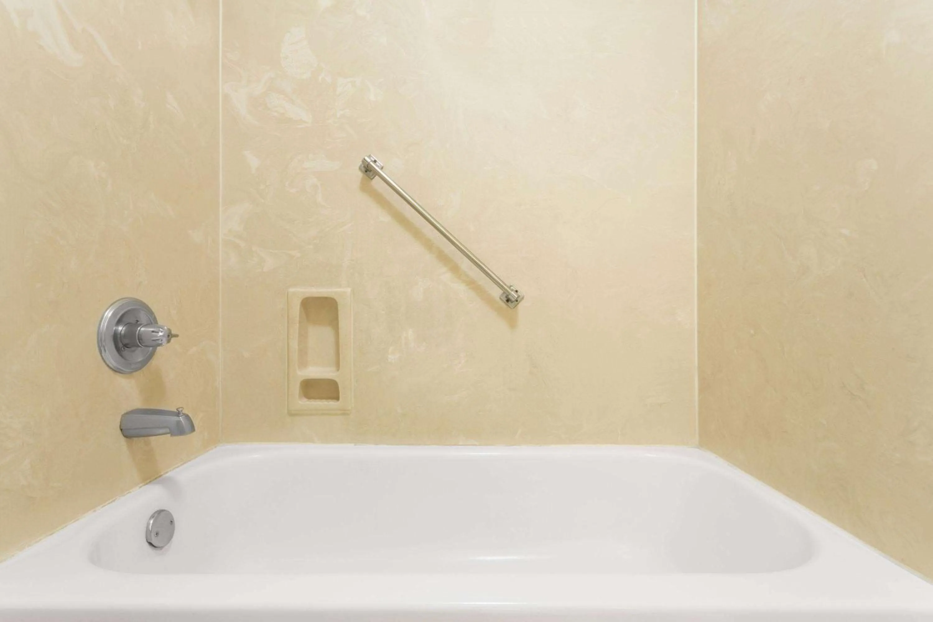 Photo of the whole room in Days Inn by Wyndham Hammond