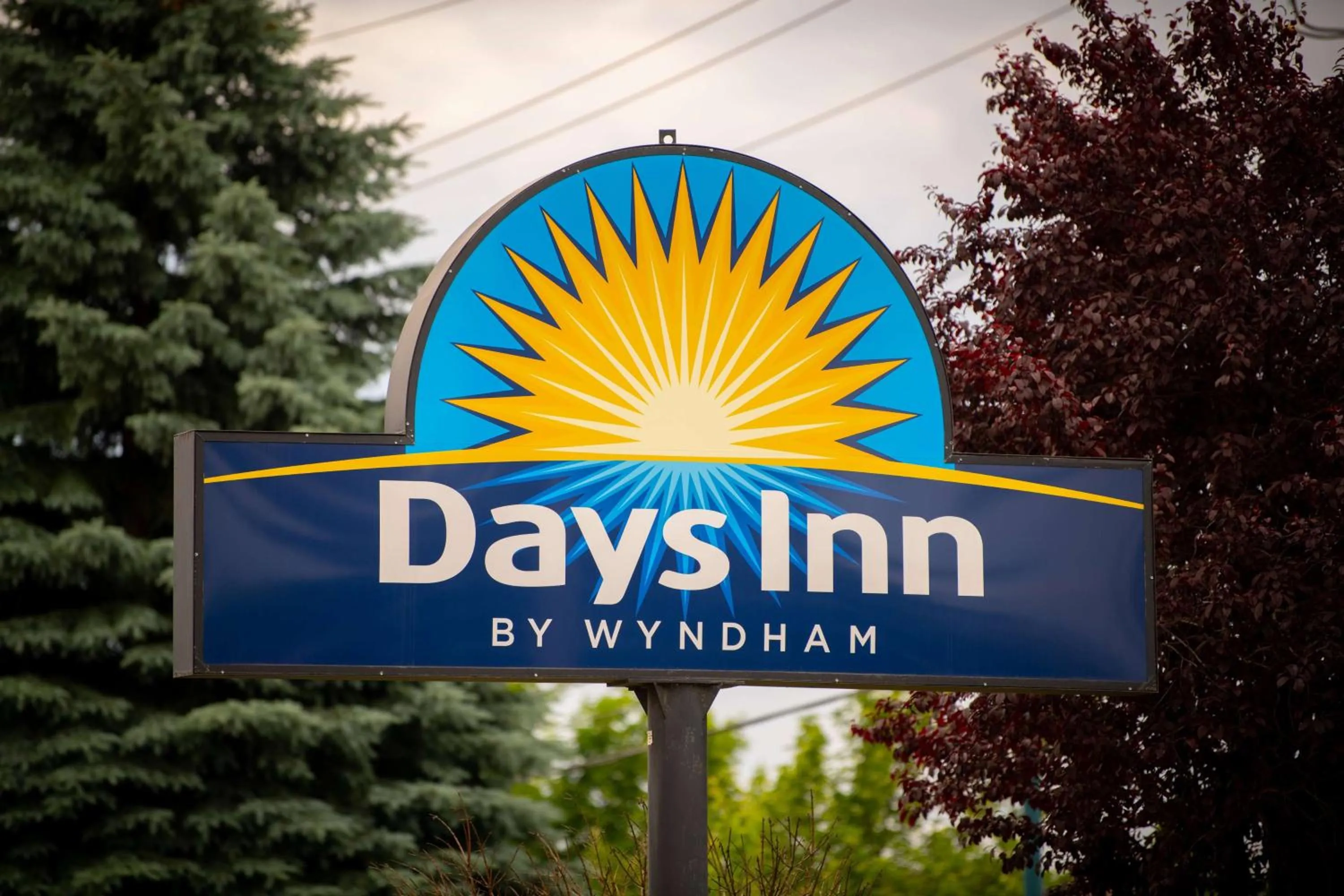 Property building in Days Inn by Wyndham Coeur d'Alene