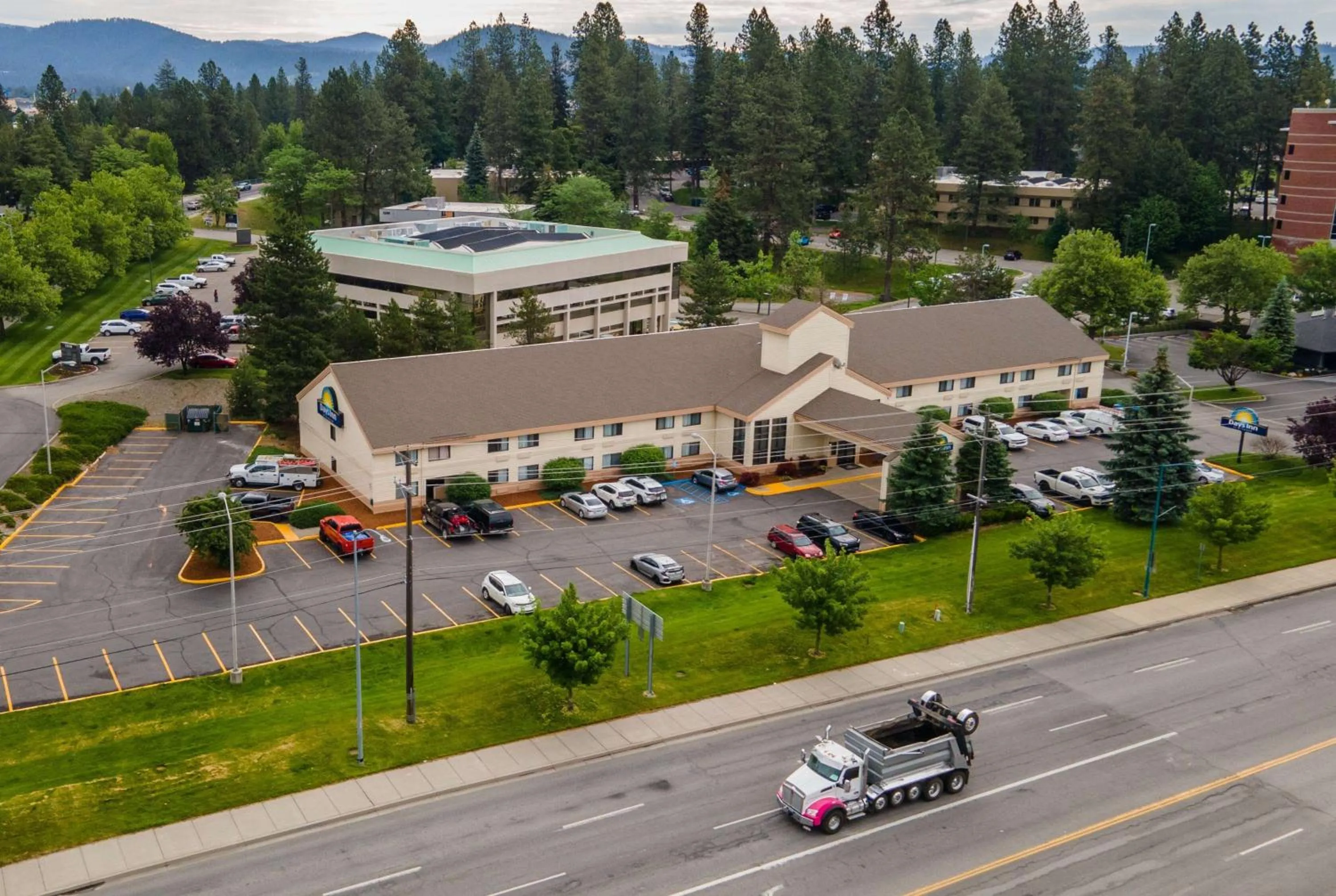 Property building in Days Inn by Wyndham Coeur d'Alene
