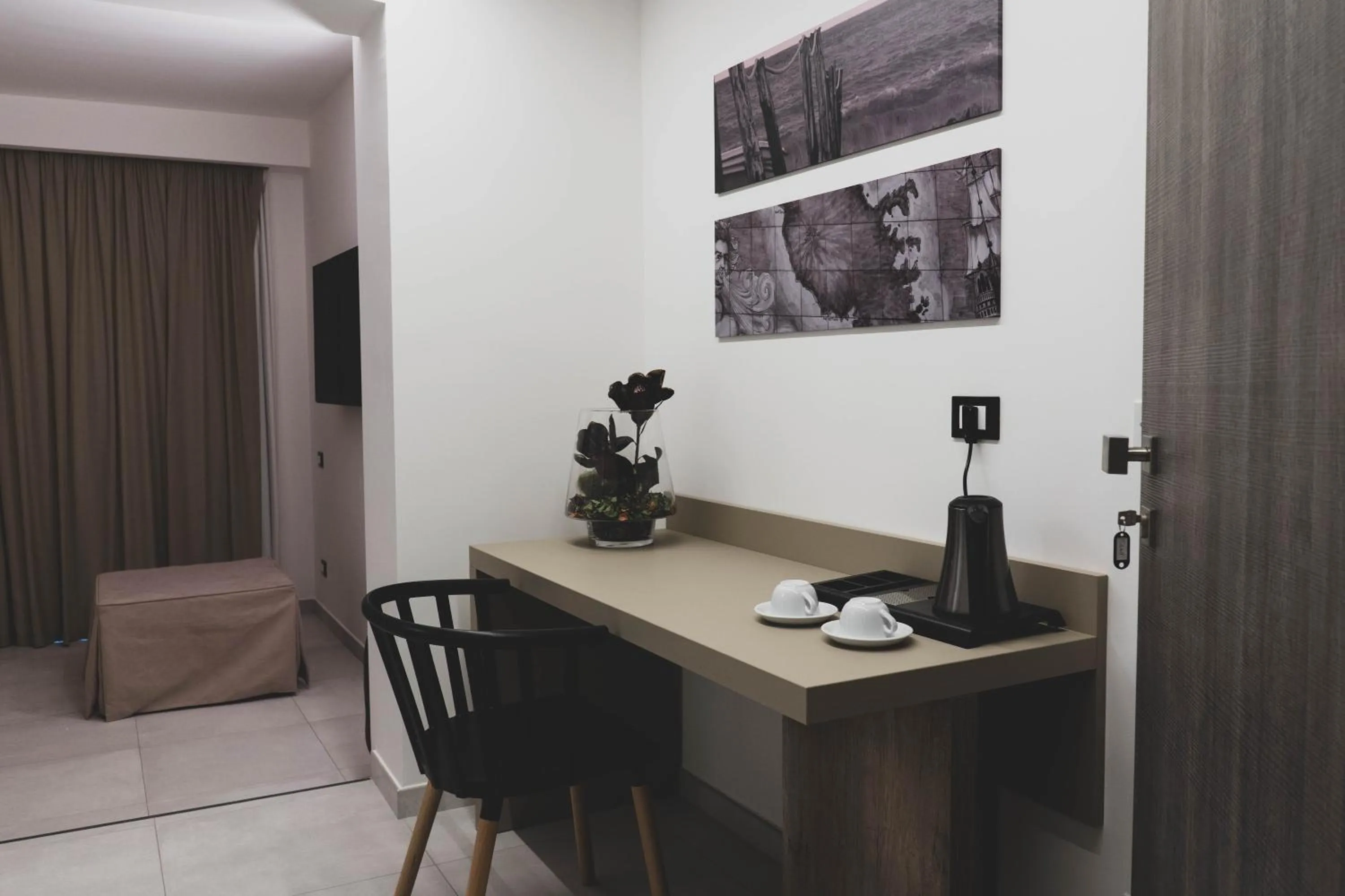 Seating area in Hotel Pontemare