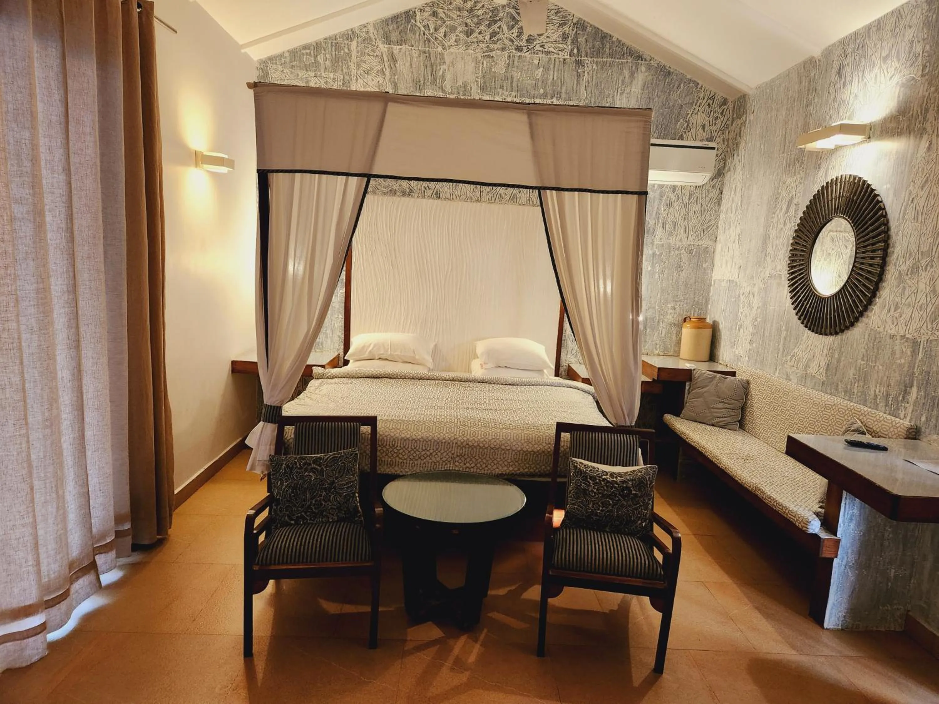 Bedroom, Bed in Casa Vagator