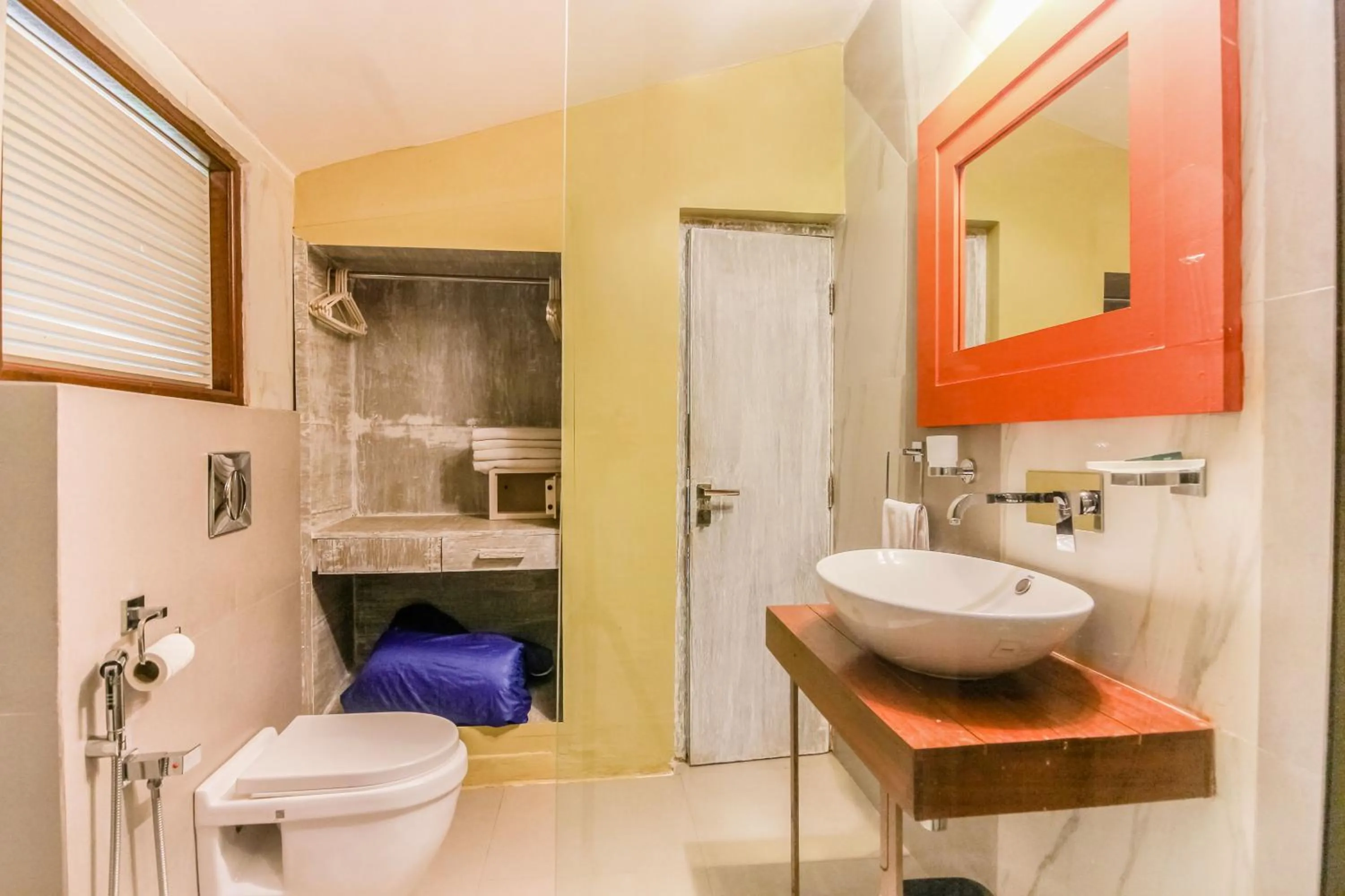 Bathroom in Casa Vagator