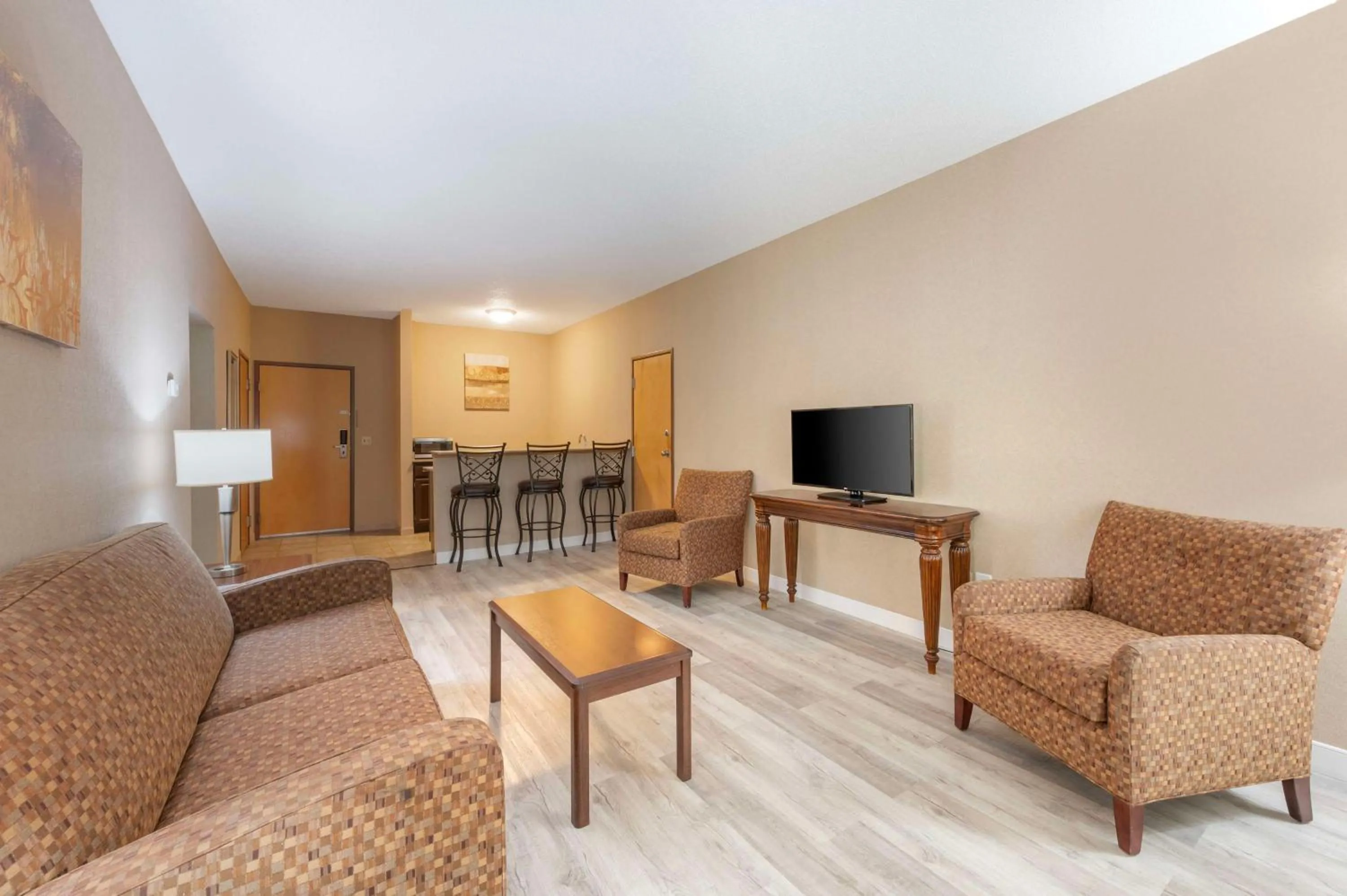 Photo of the whole room in Best Western Circus City Inn