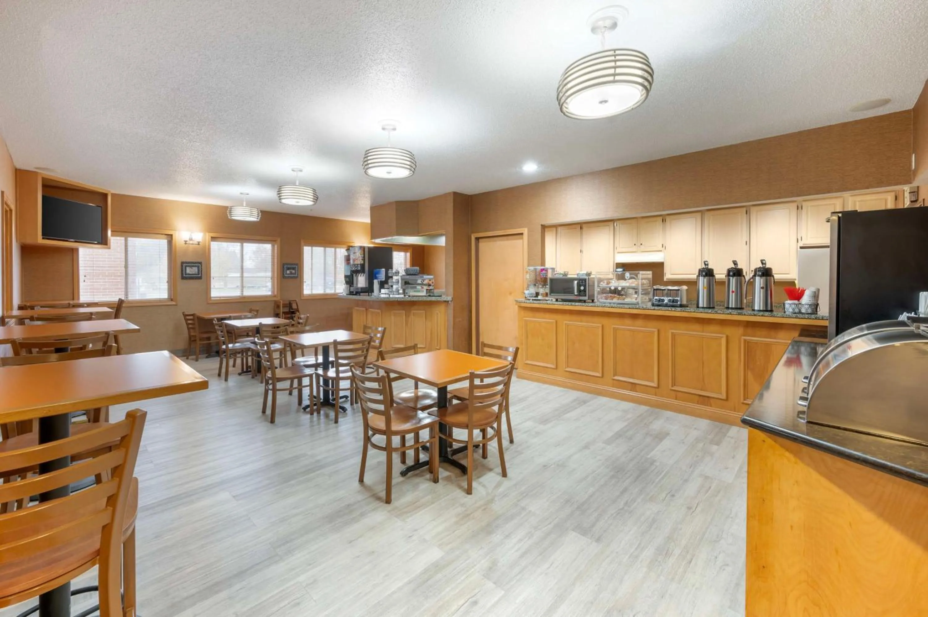 Breakfast in Best Western Circus City Inn