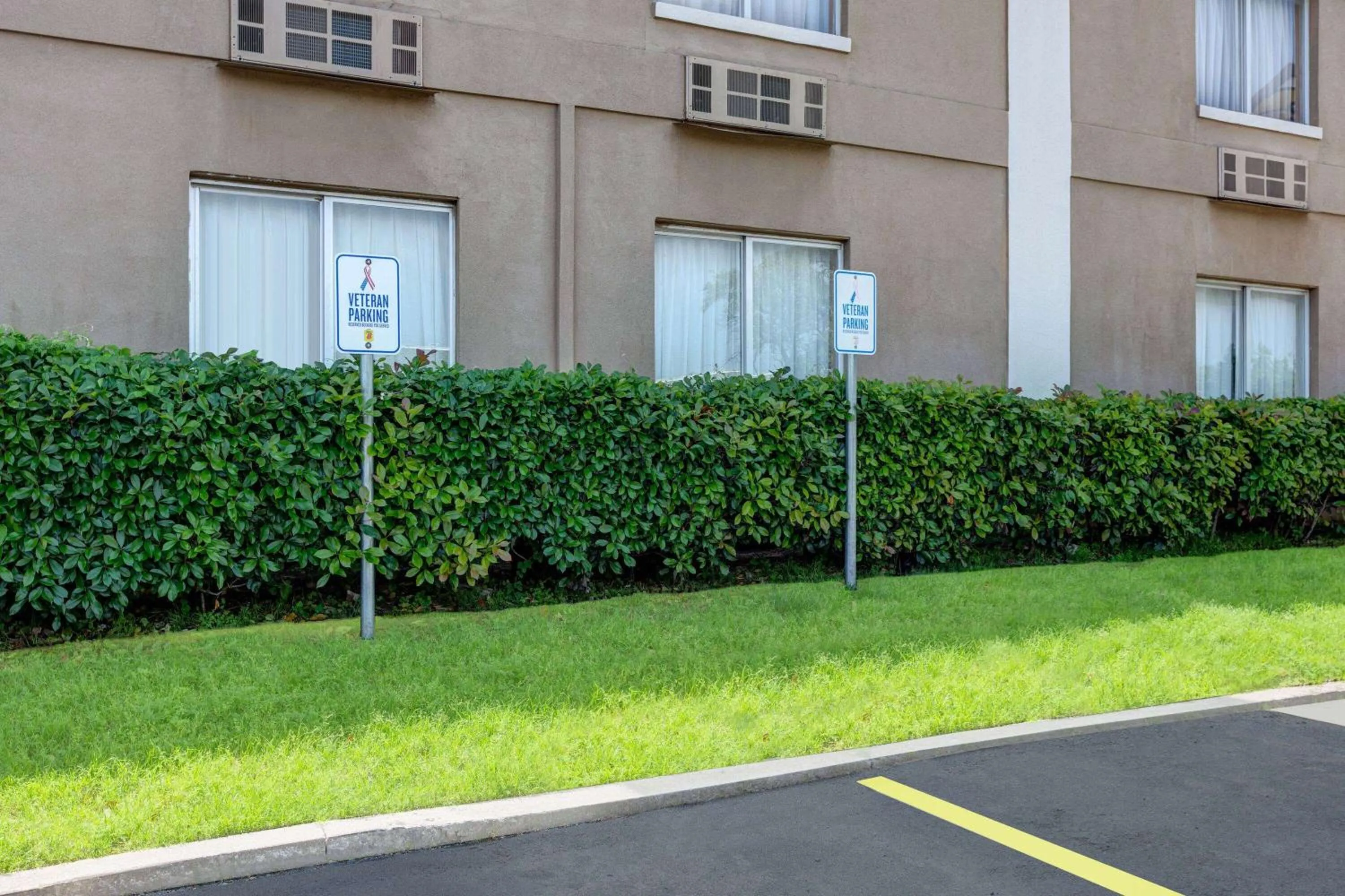 Other in Super 8 by Wyndham Grand Prairie North