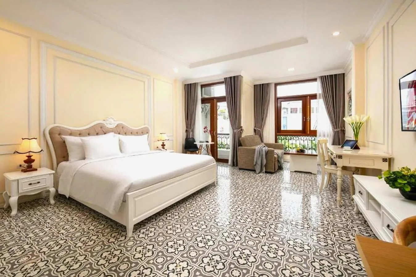 Photo of the whole room, Bed in Libra Hotel Residence by Luxe Paradise