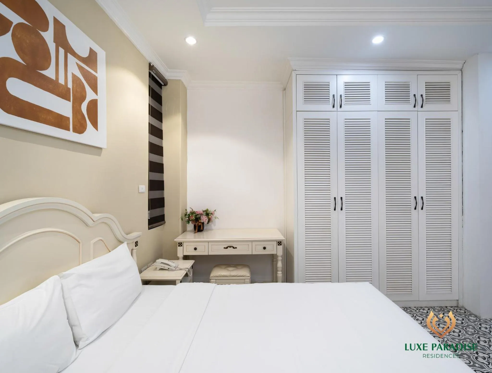 Bed in Libra Hotel Residence by Luxe Paradise