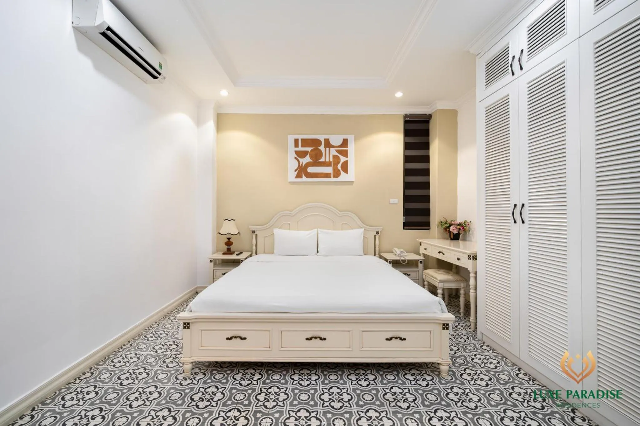 Bed in Libra Hotel Residence by Luxe Paradise