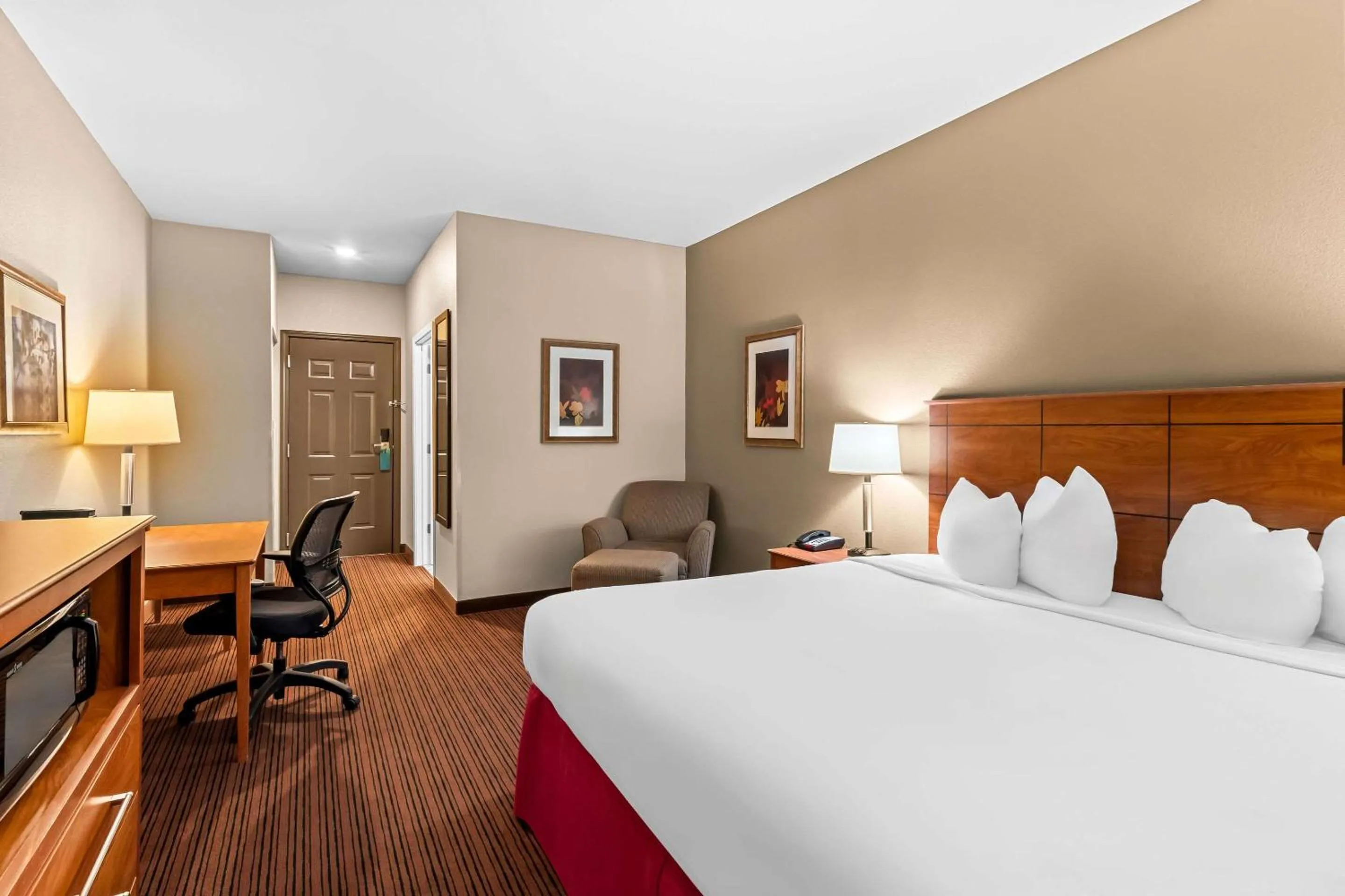 Bedroom, Bed in Quality Inn Blackwell I-35