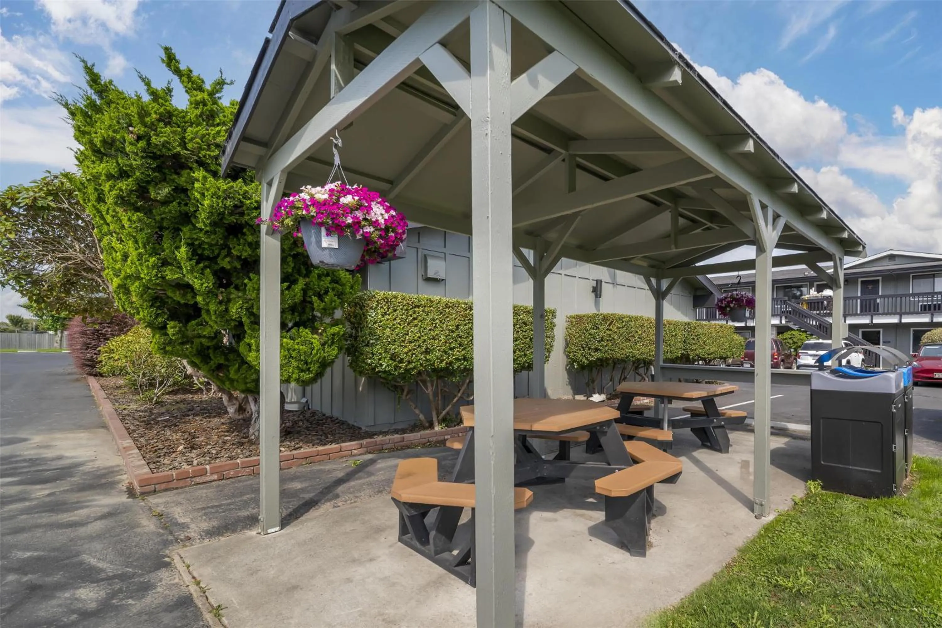 Property building in Best Western Arcata Inn