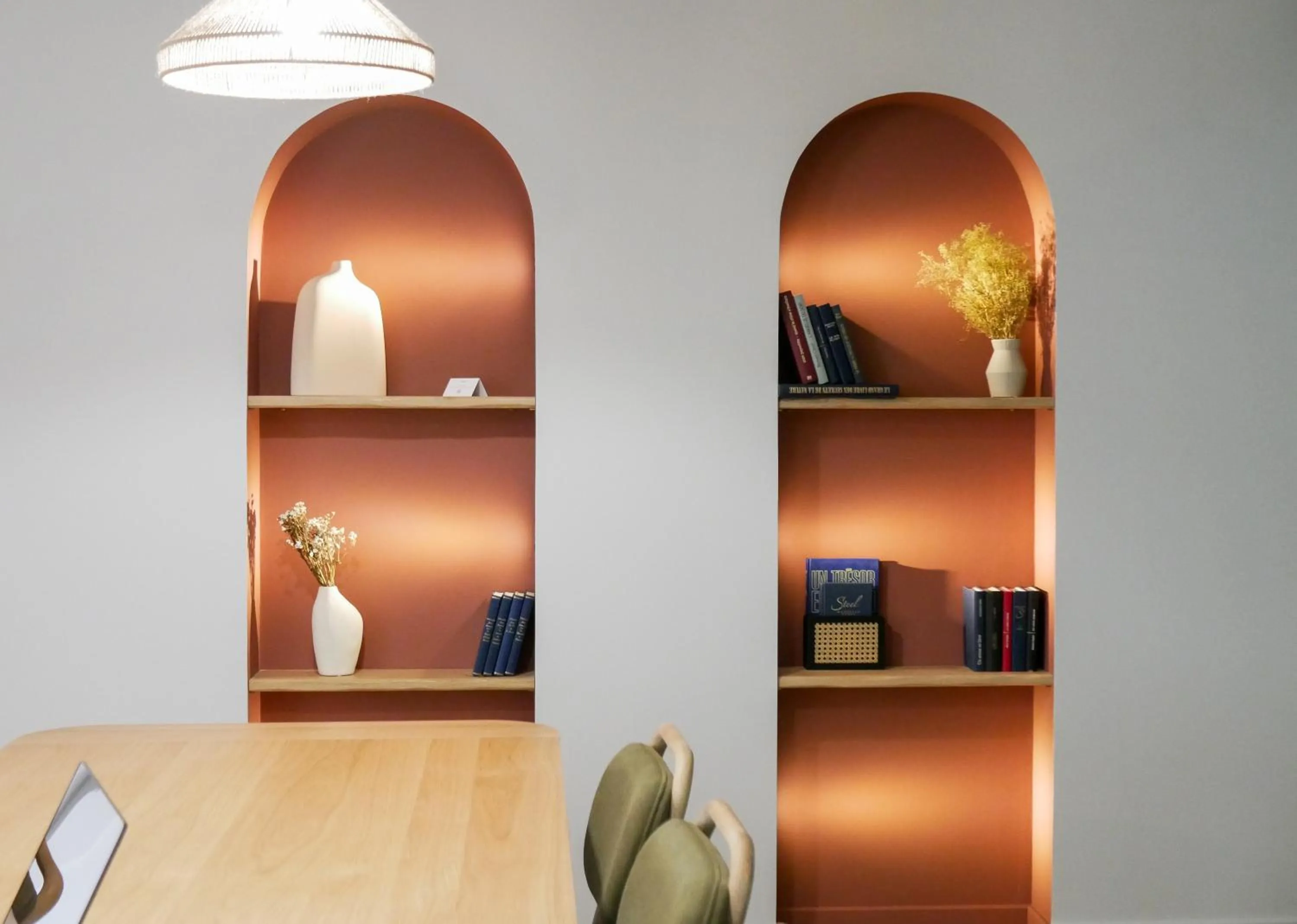 Library in Best Western Le Bois de la Marche