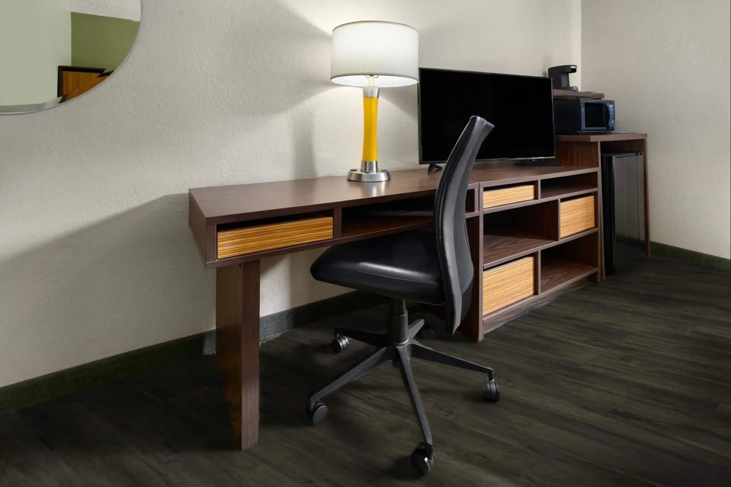 Photo of the whole room in Super 8 by Wyndham St. Clairsville OH/Wheeling WV Area