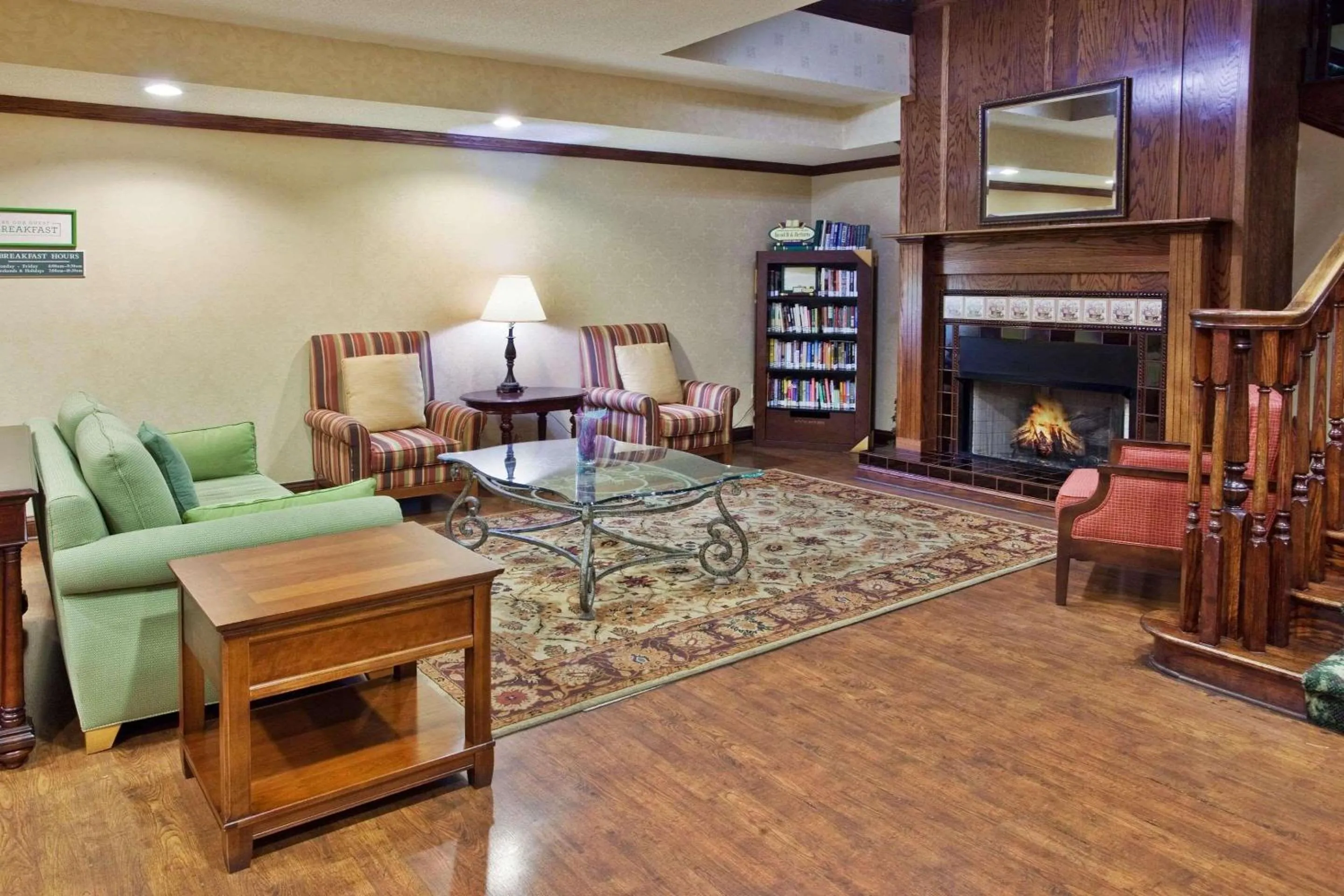 Lobby or reception in Country Inn & Suites by Radisson, Hiram, GA